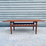 Grete Jalk teak coffee table, model "GJ106"