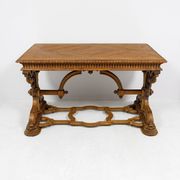 Table de bureau Néorenaissance en chêne 1880-1900