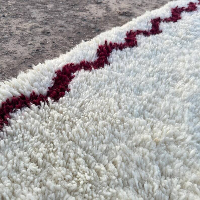 Natural wool rug 250cmx150cm