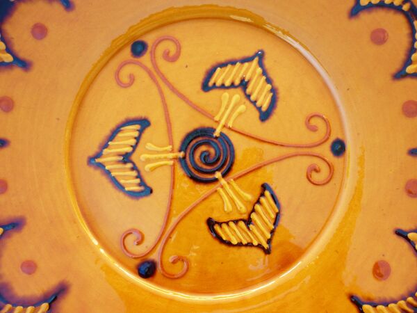 Plat en céramique, terre cuite vernissée signé Biot années 60/70