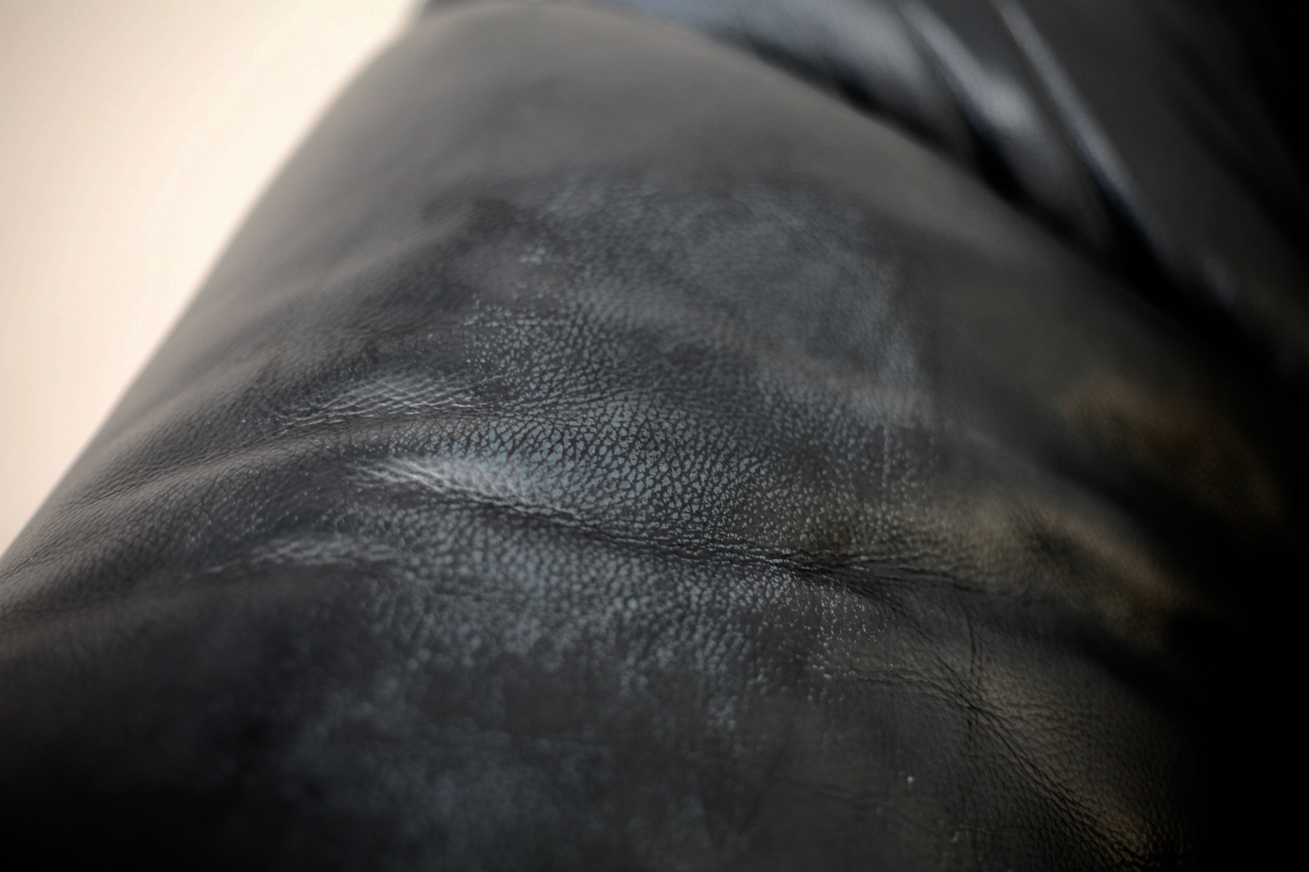 Sofa by Vico Magistretti, Cassina, Maralunga model. Italy, circa 1975. Navy blue leather