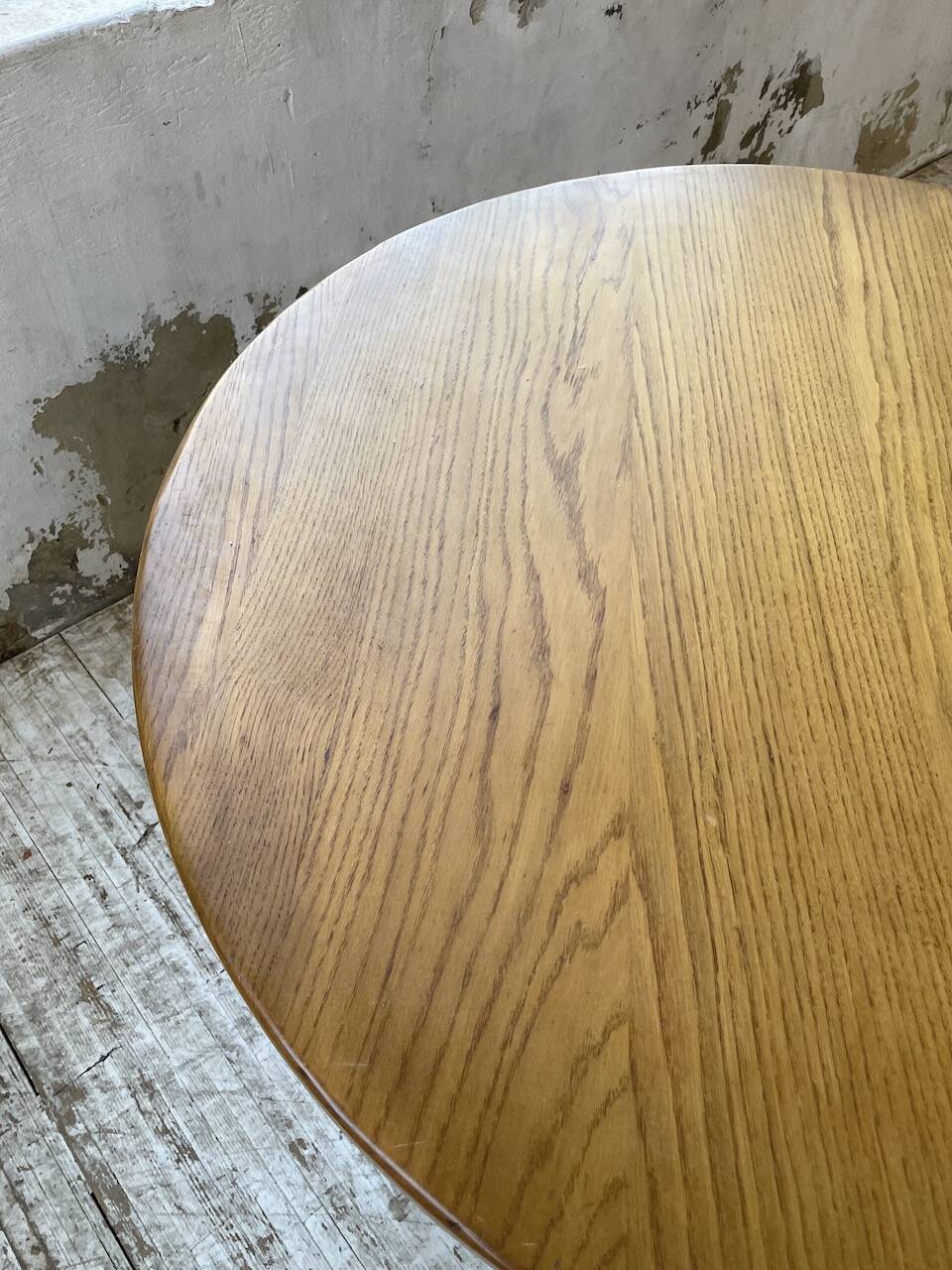 1950s round oak table