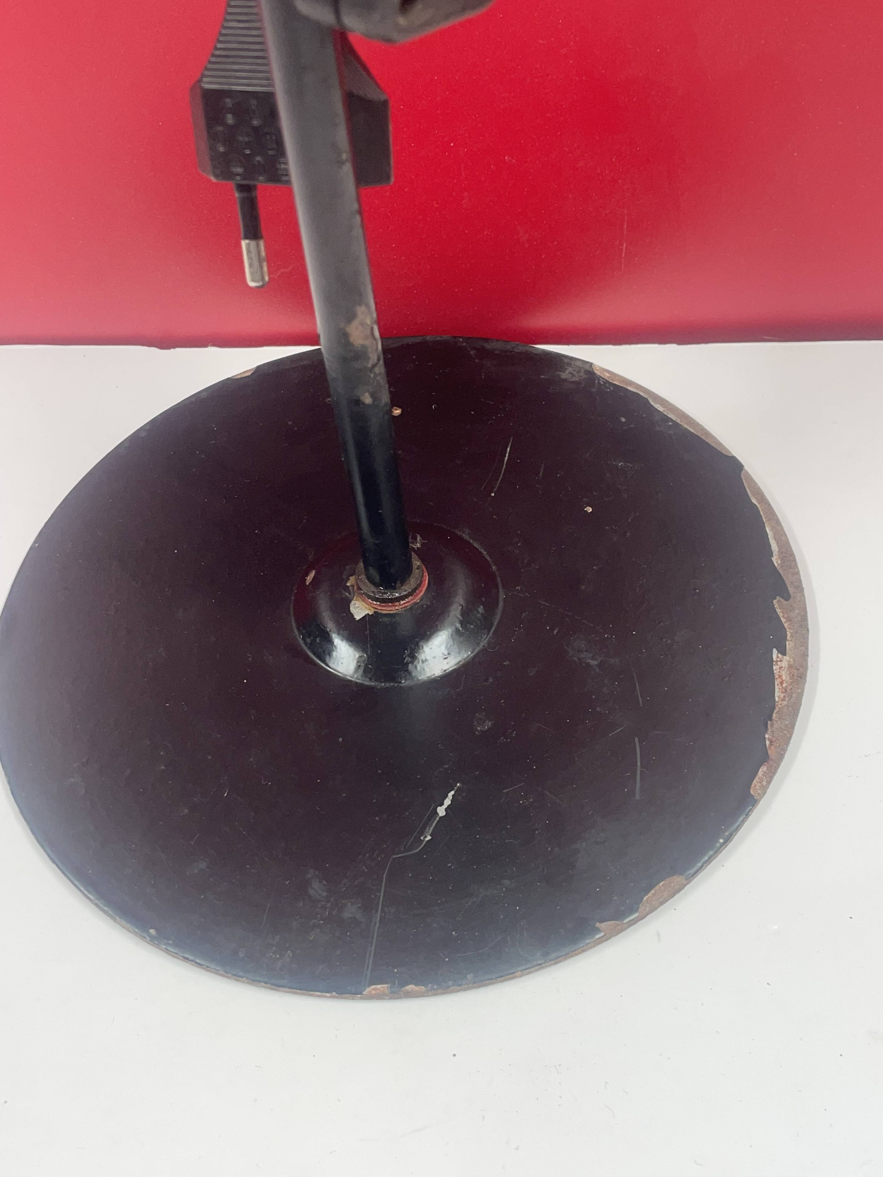 Vintage articulated lamp from the 70s - workshop, garage 62 cm right