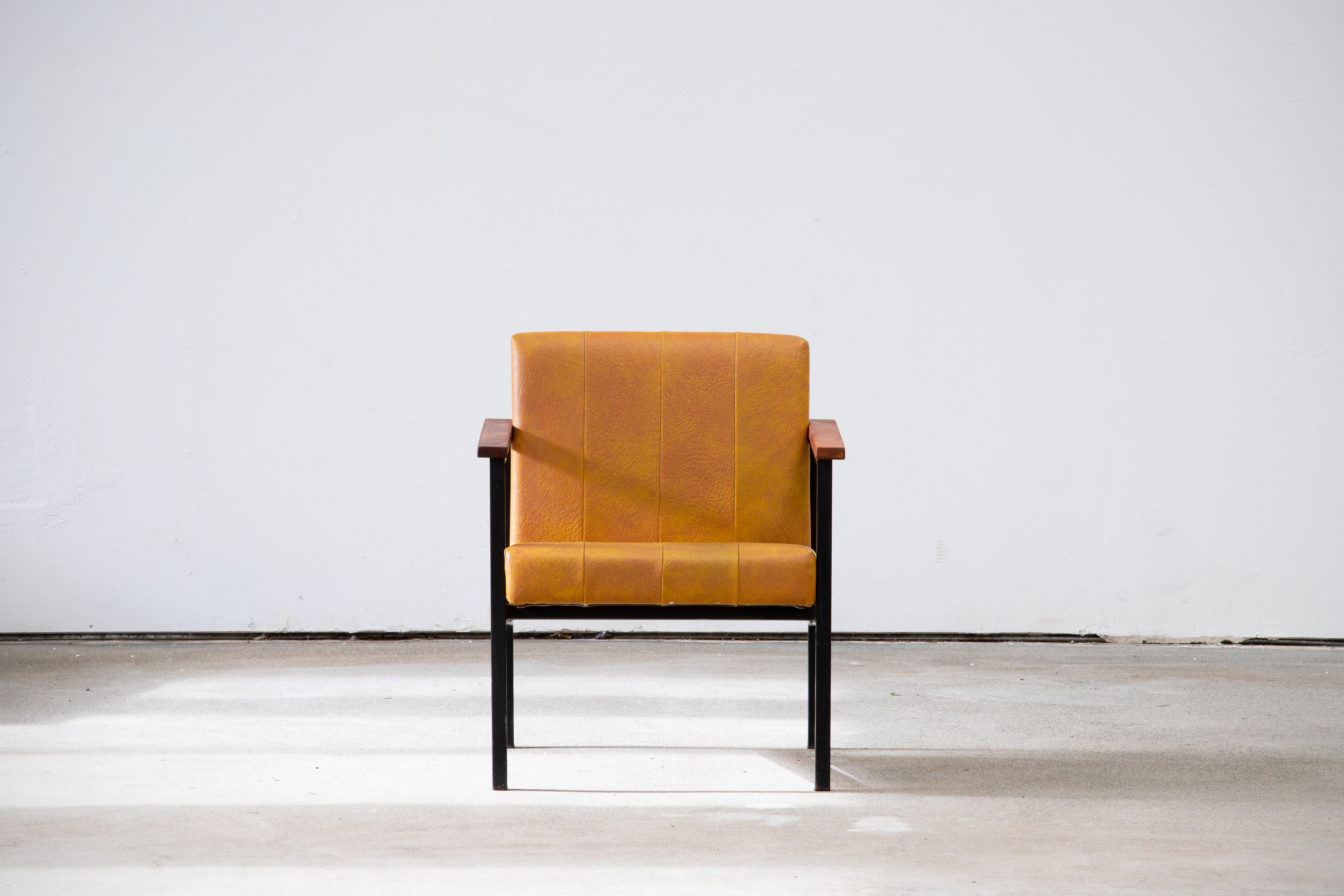 Vintage Scandinavian armchair 1960