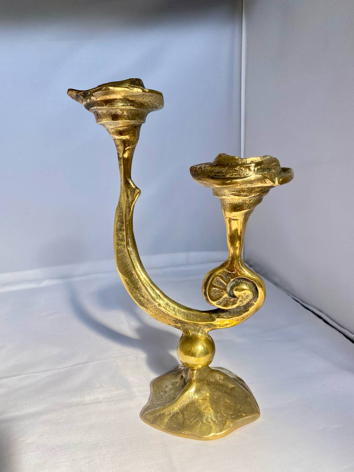 Amadeo sculptural bronze chandelier for Fondica