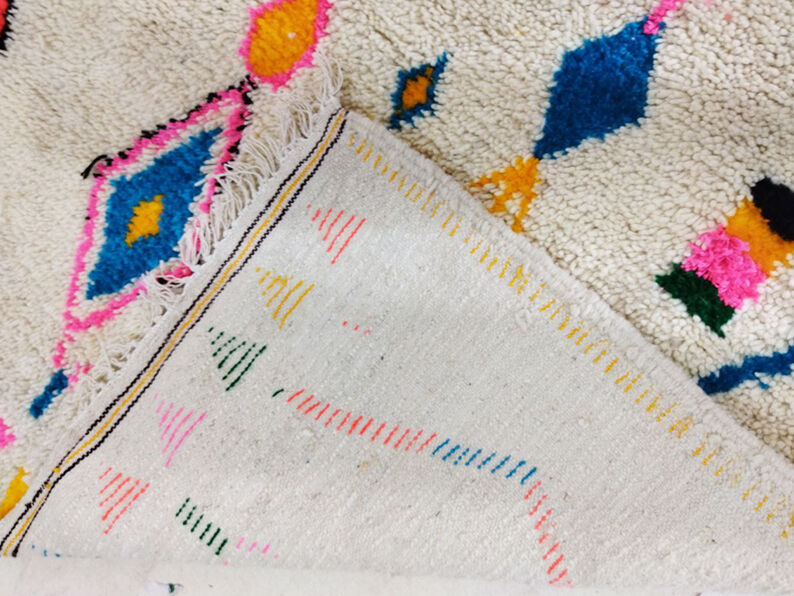 Moroccan berber carpet 270x156cm