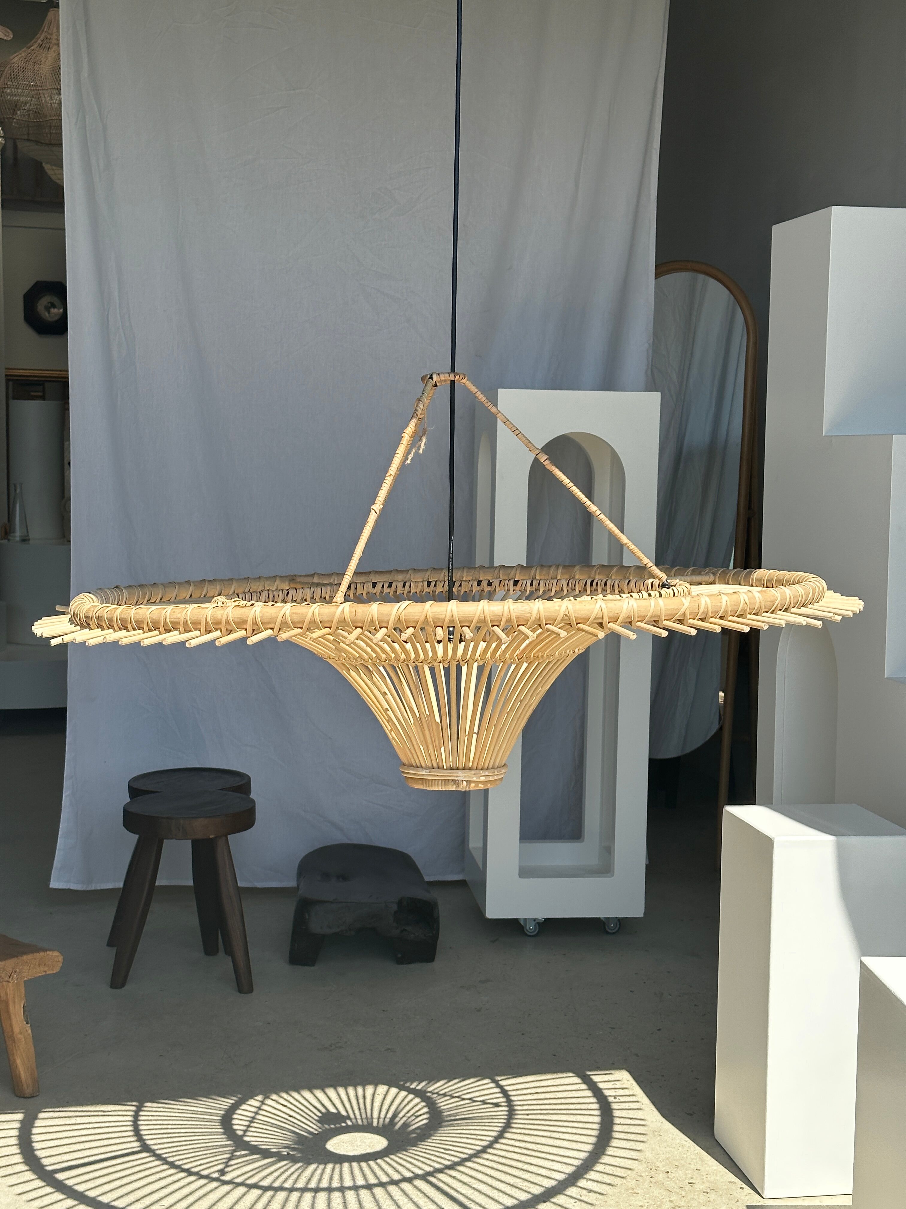 Suspension rattan saucer iron frame D:120 H:60