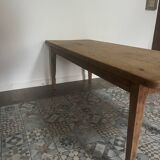 Farm table