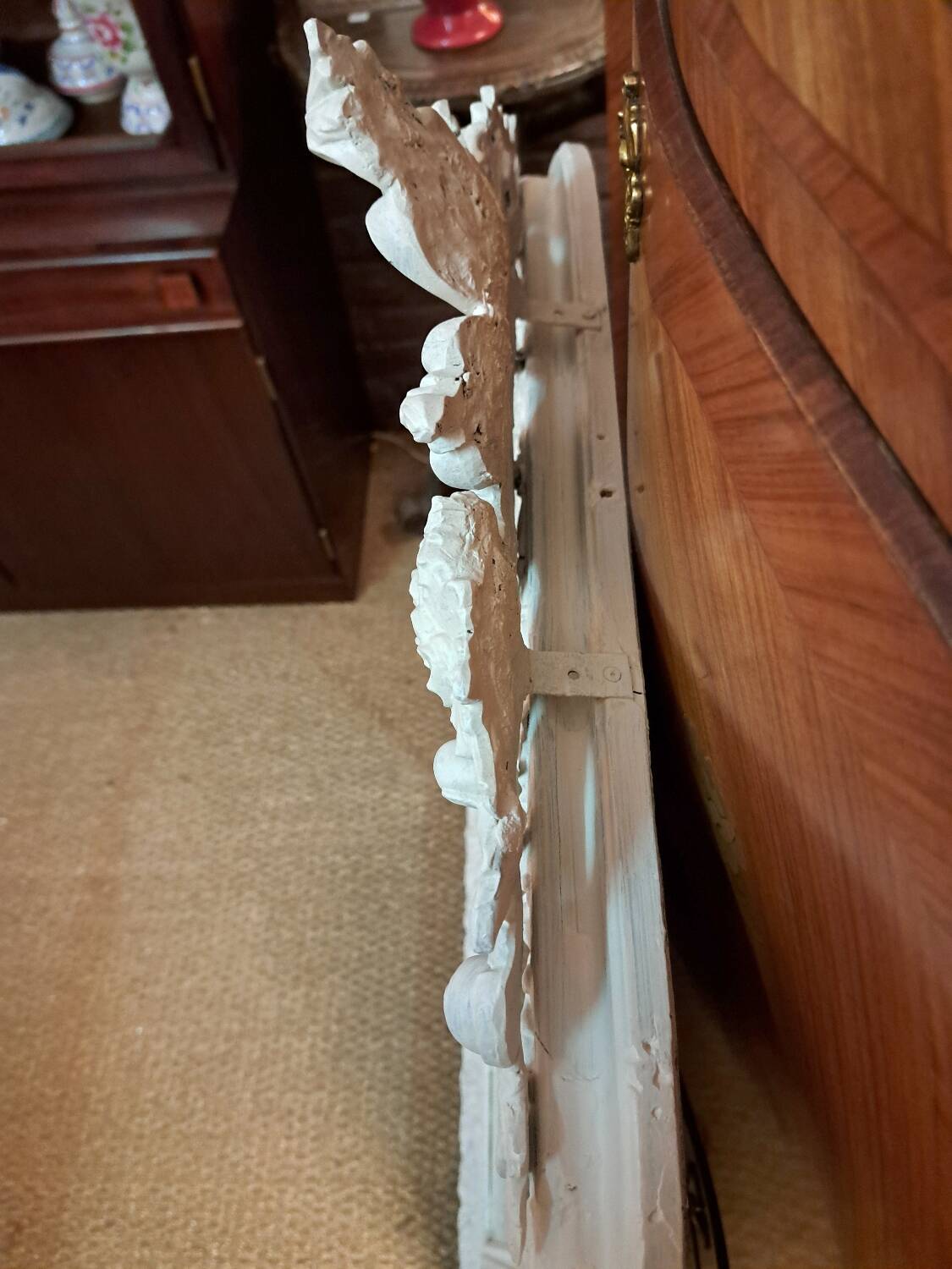 Louis Philippe mirror with patinated cartouche