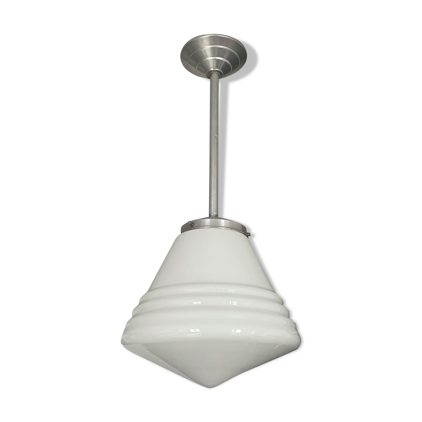 Chandelier art deco, opaline and chrome metal, France 1930