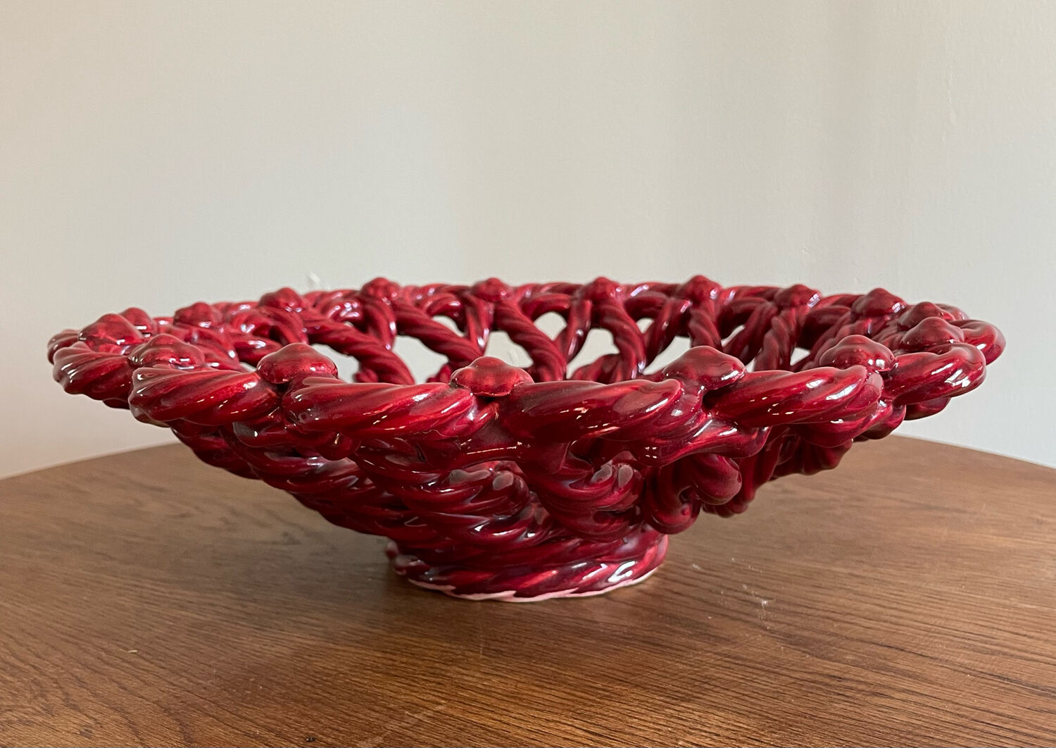 Fruit basket in burgundy basketry slip braided burgundy year 60