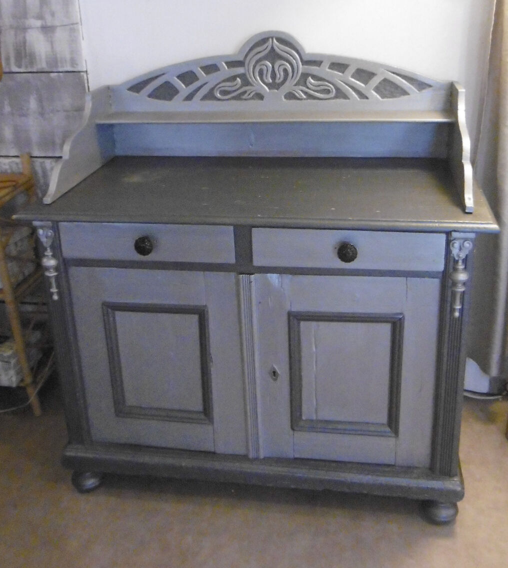 Buffet low 19th - silver grey patina and slate