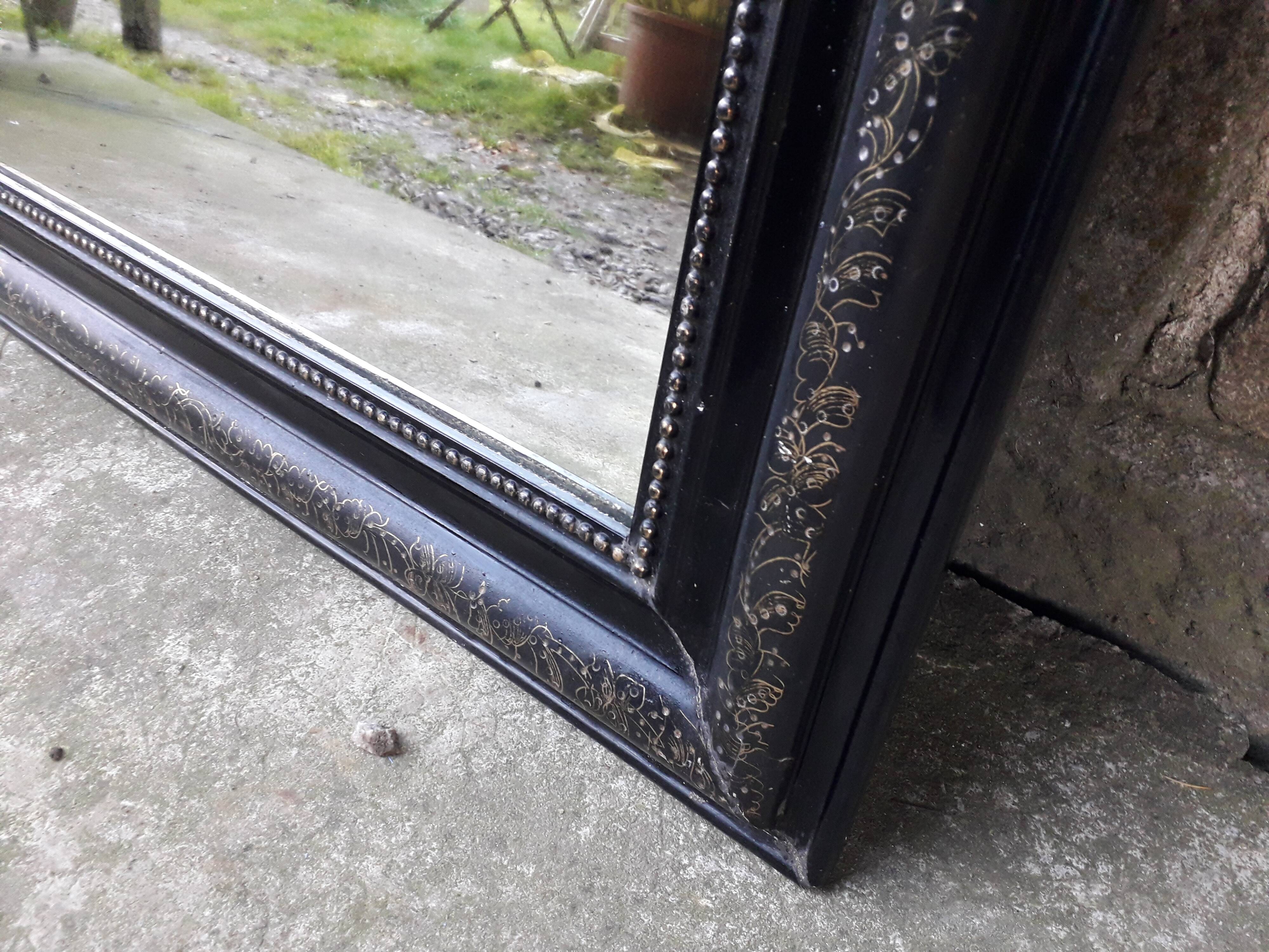 Black Louis Philippe mirror 130 cm × 93 cm
