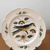 Decorative earthenware plate with bird decoration from the ALMI collection. Handmade.