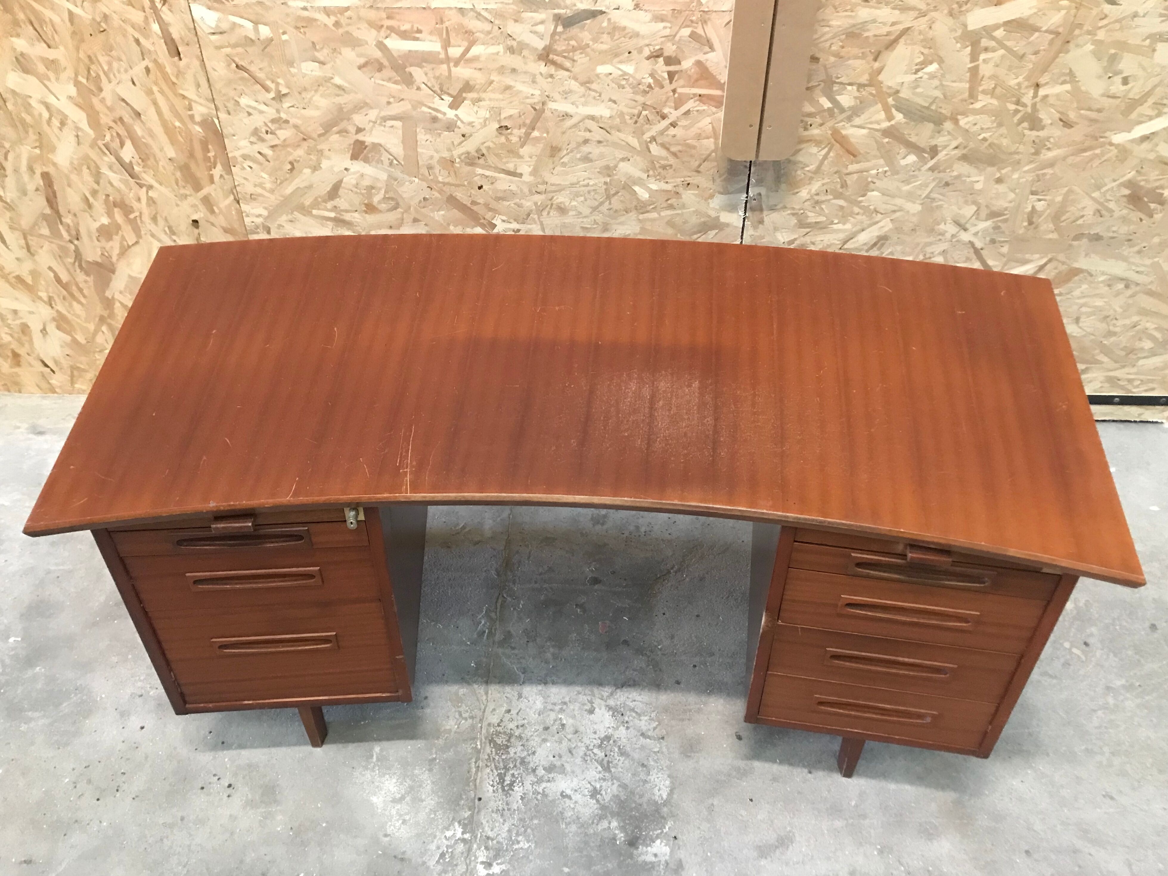 Curved desk Ordo vintage scandinavian teak