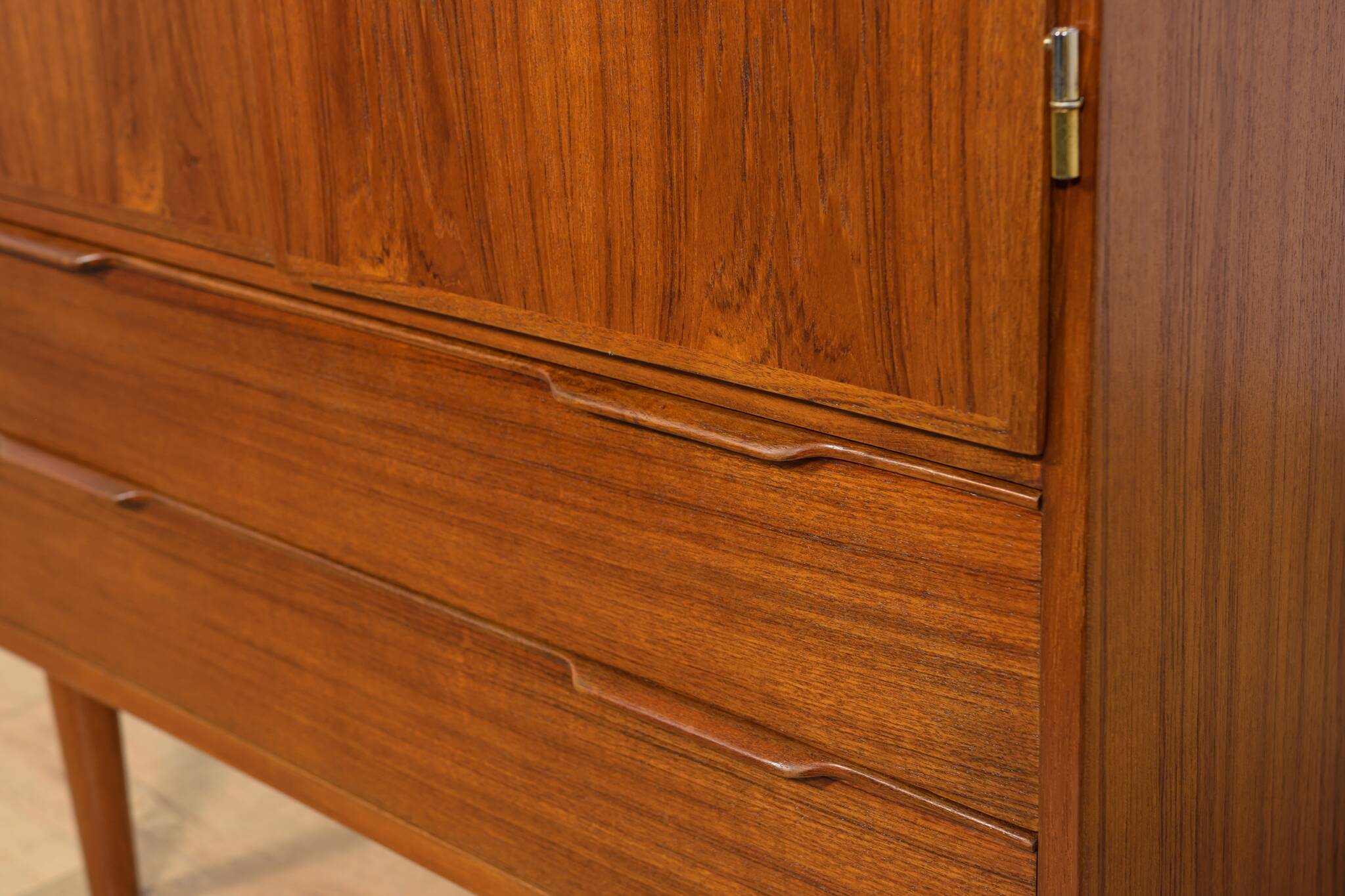 Commode à tiroirs vintage en teck, 1960s