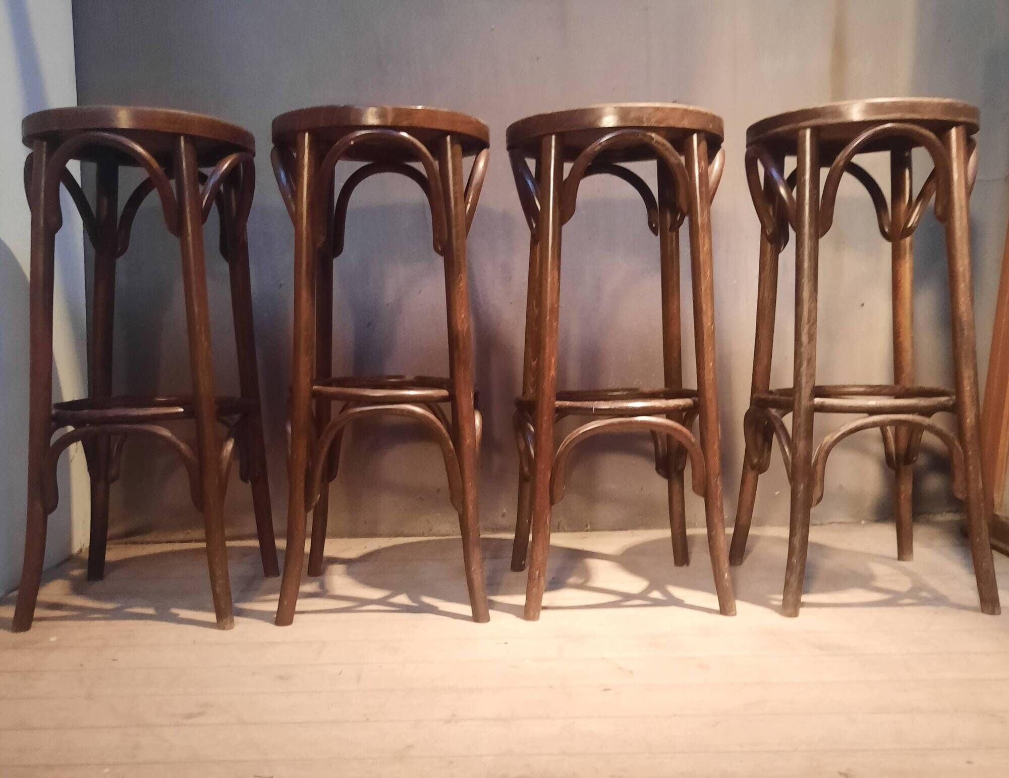 Set of 4 bar stools in "Thonet" style.