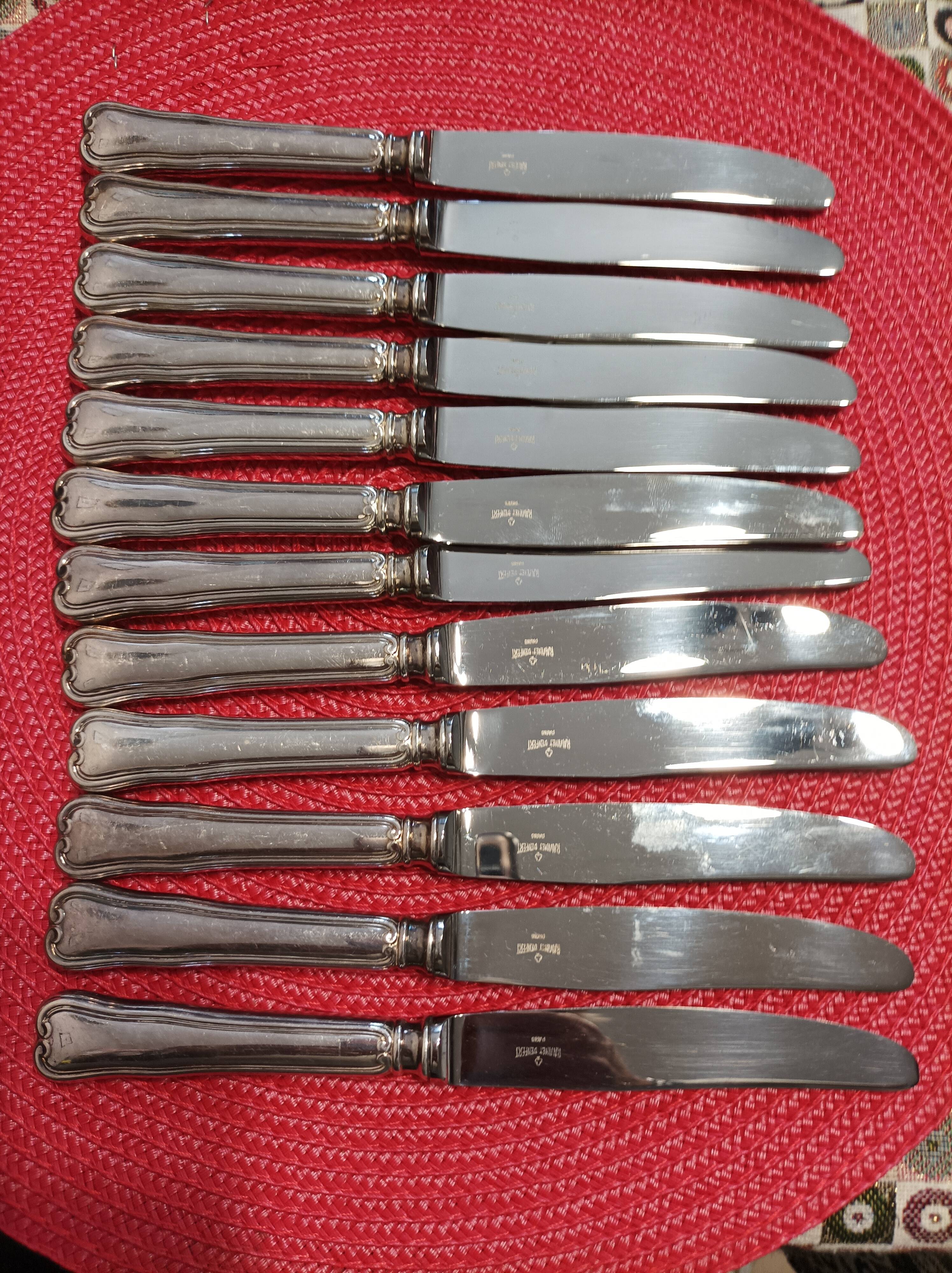 Set of 12 small knives in silver metal and stainless steel from the Ravinet d'Enfer Paris brand