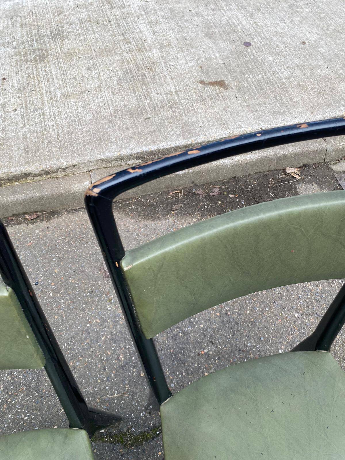 6 Italian design dining chairs in Scandinavian style with wood and olive green leather.