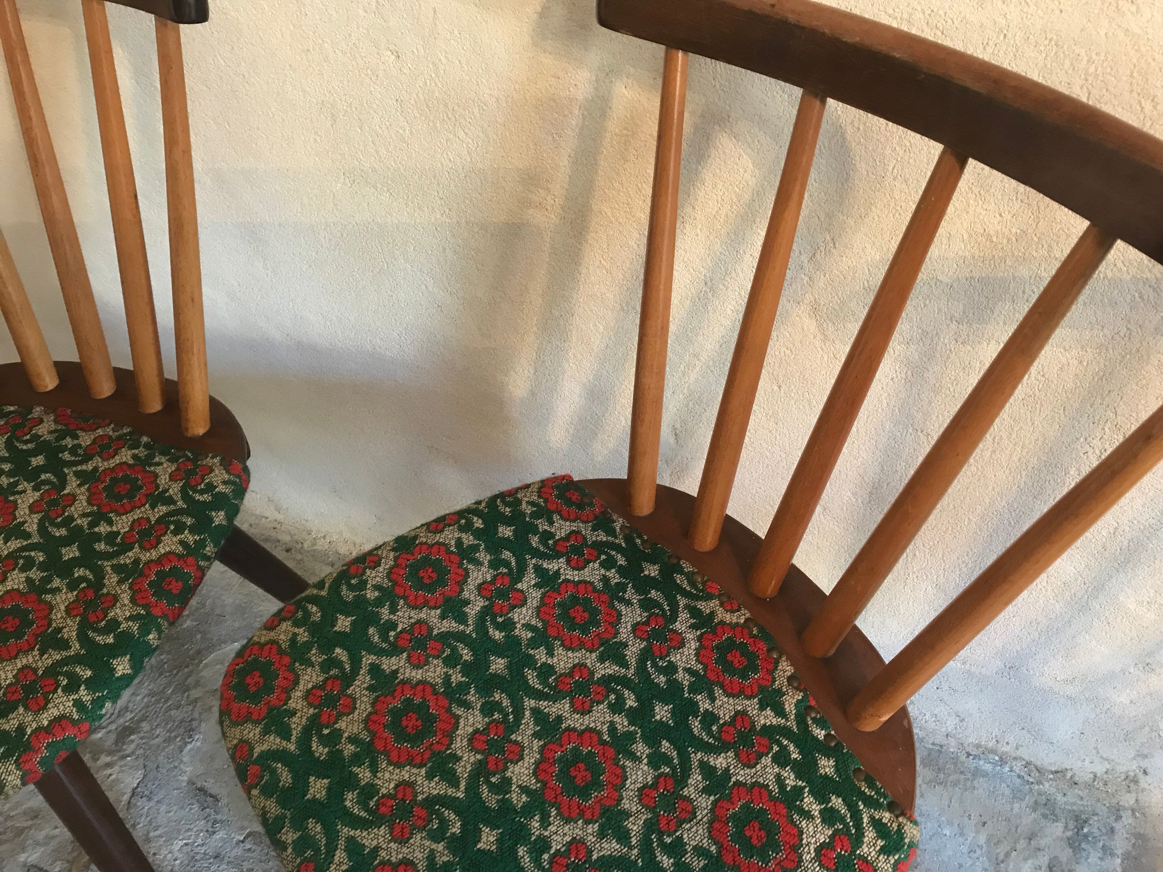 Set of 4 chairs inn 1960's bars and feet compass