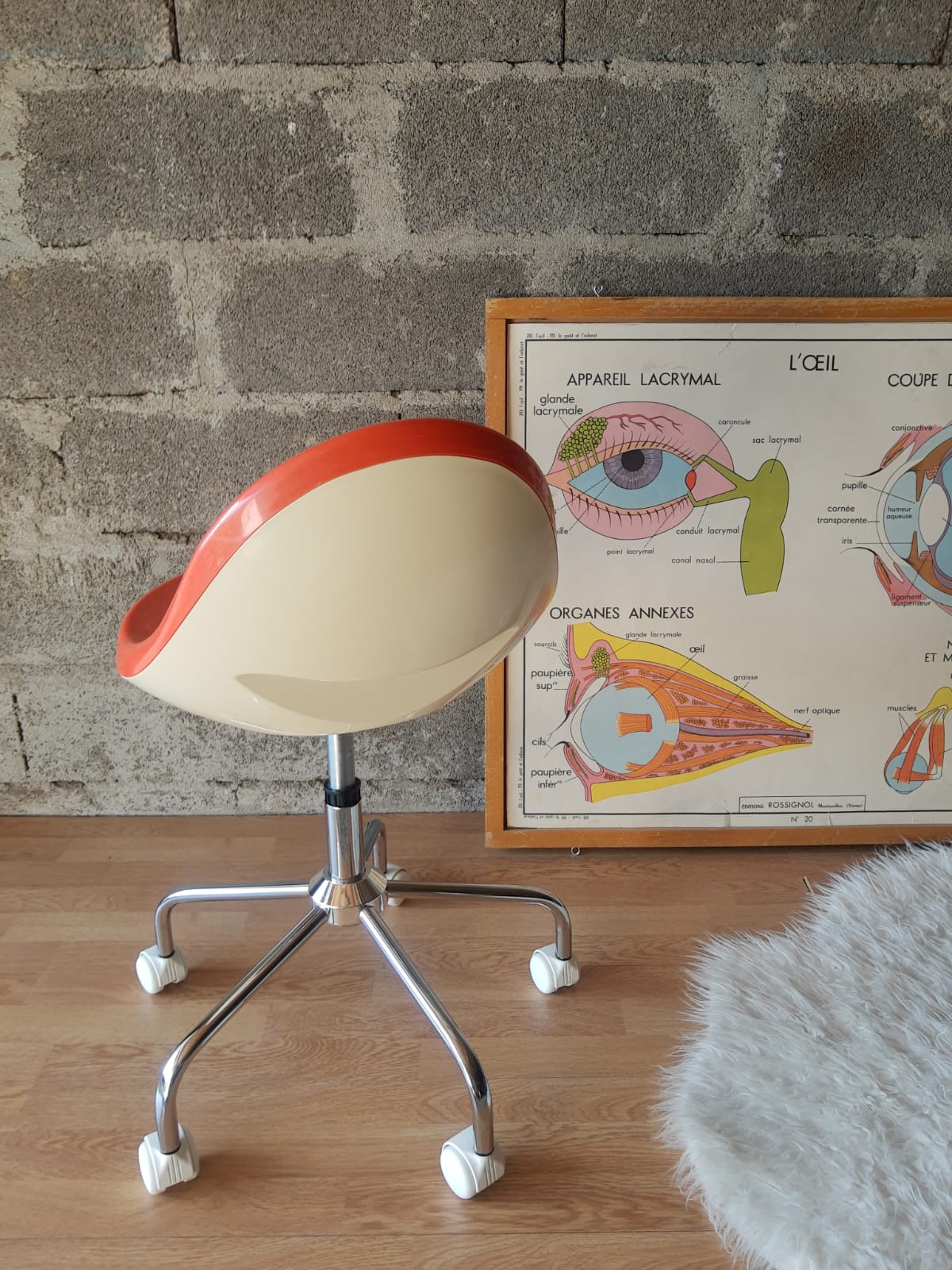 Office chair with wheels Armet Greta - vintage