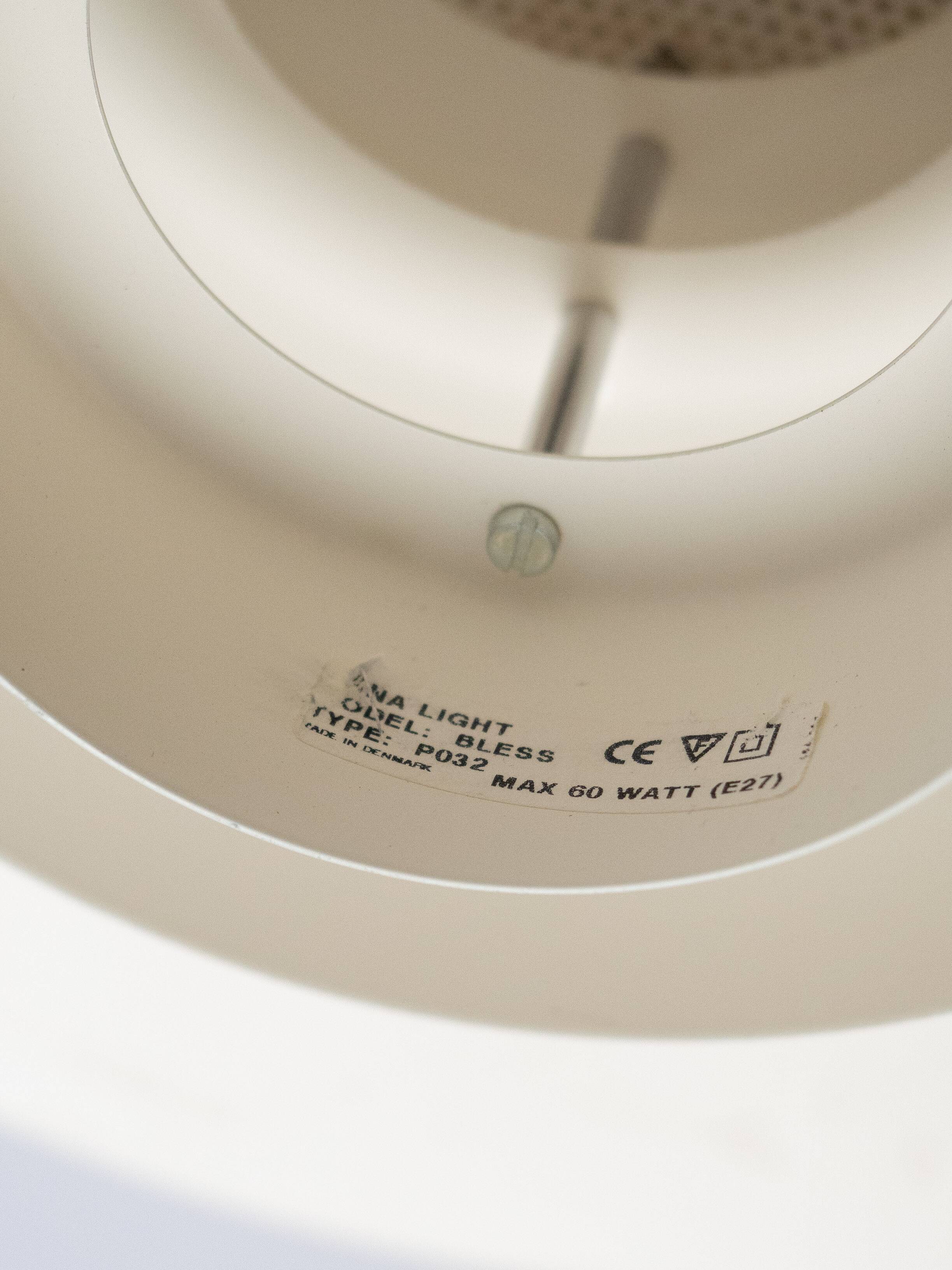 Lampe suspendue vintage danoise Bless par Dana light, années 1980.