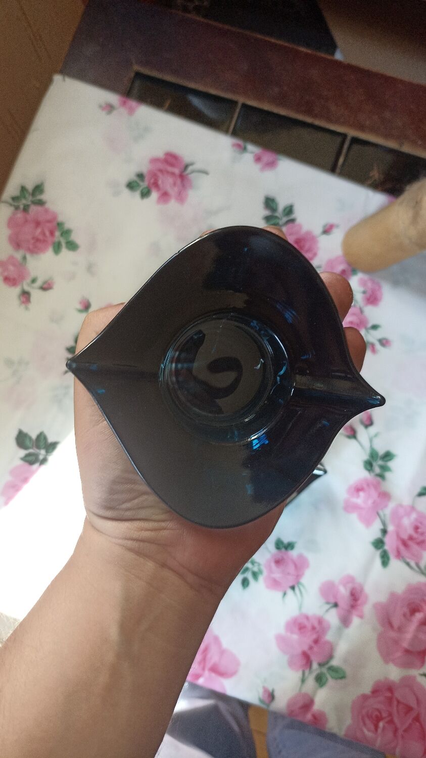 2 blue Villeroy & Boch candle holders