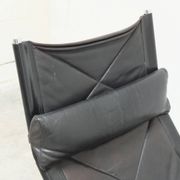 Reclining 'HE1106' lounge chair with ottoman by Hans Eichenberger for Strässle, 1978