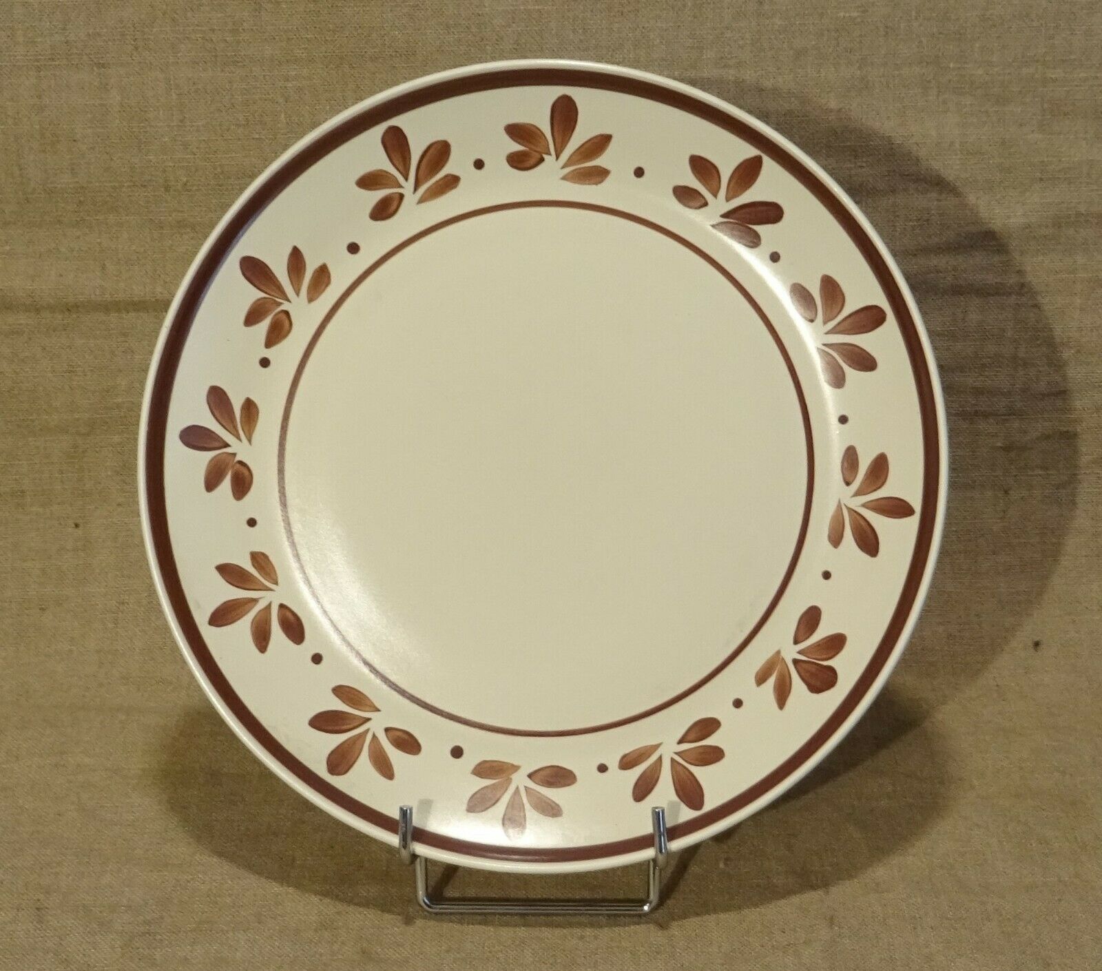 Set of 10 flat plates salins decoration Jurançon painted vintage hand