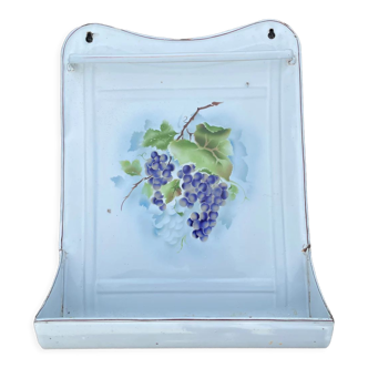 Old utensil holder in enamelled sheet metal grape decoration