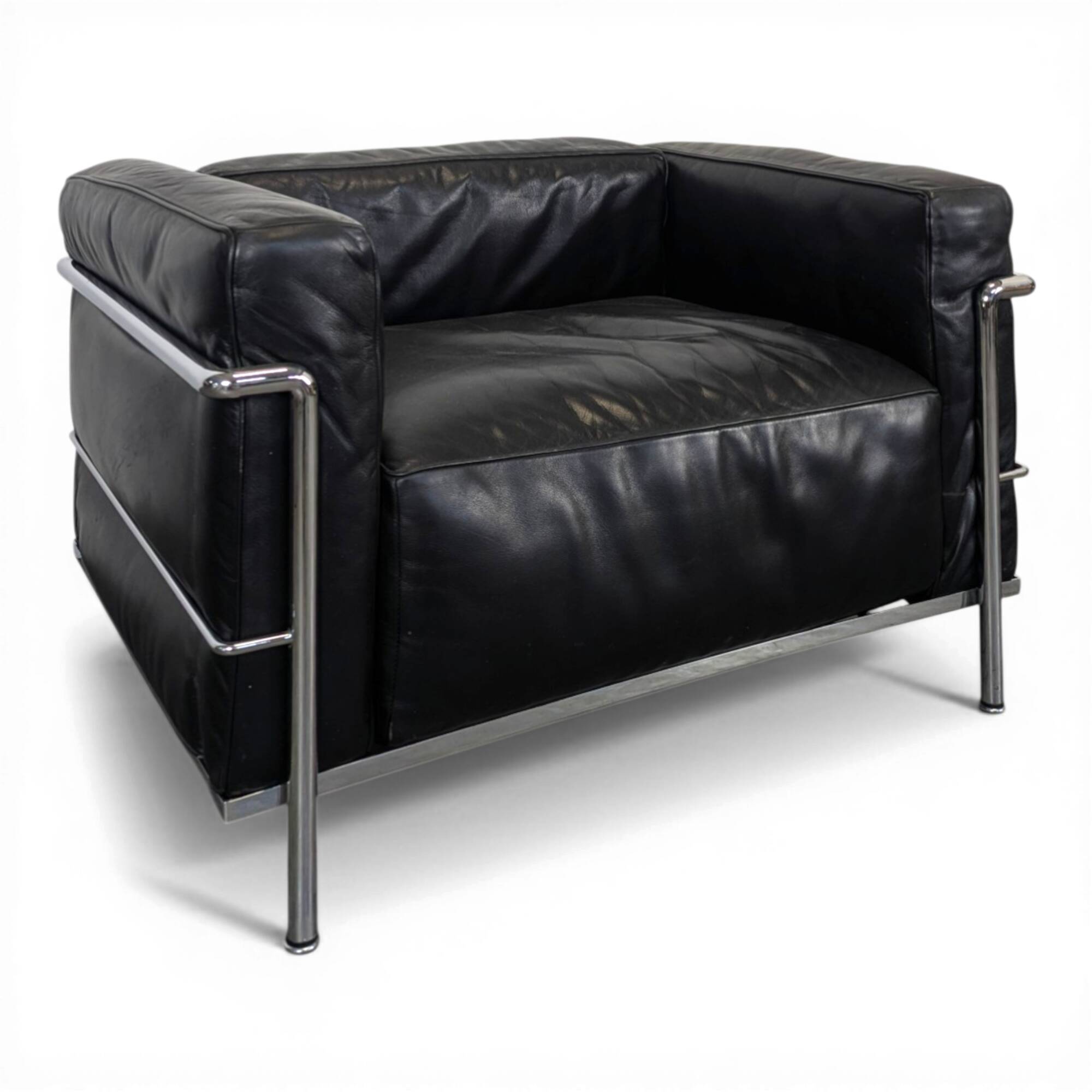 LC3 armchair by Le Corbusier and Charlotte Perriand for Cassina