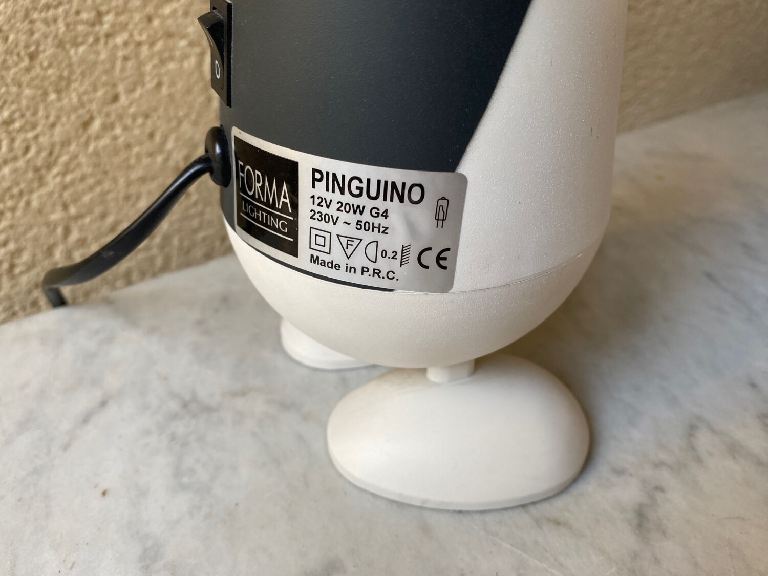 Pinguino Forma Lightning desk lamp vintage 90s