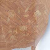 Louis XV chest of drawers in rosewood marquetry