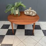 Mid-Century Modern scandinavian coffee table in teak by Hvidt & Mølgaard Nielsen for France and Søn.