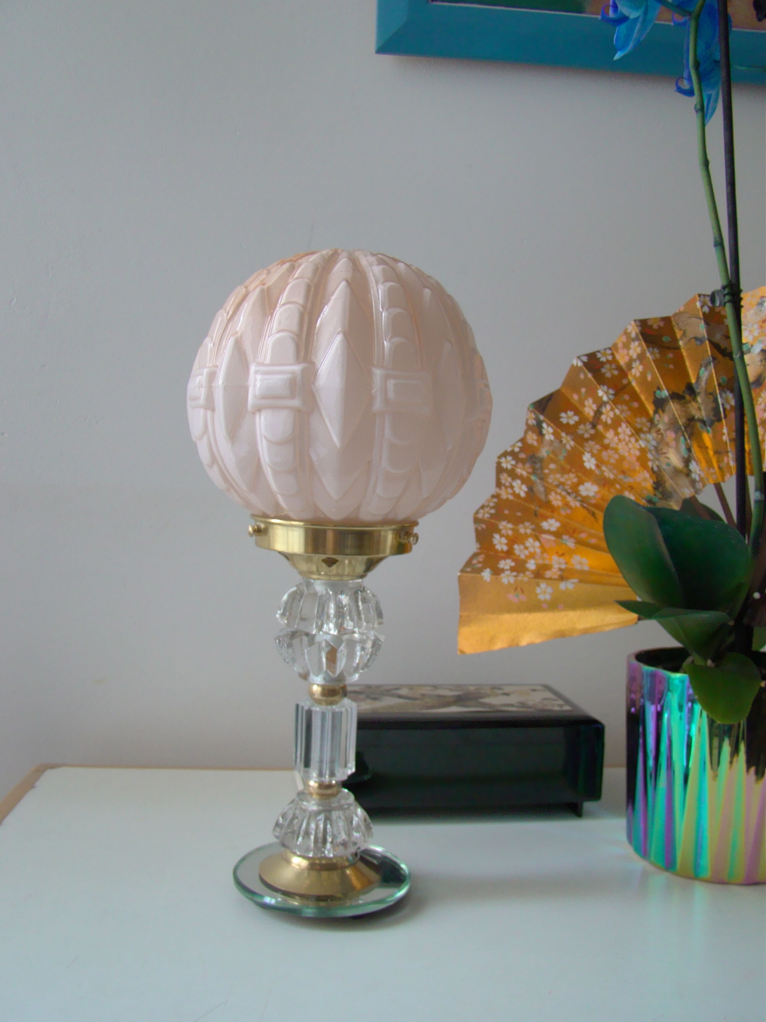 Art Deco lamp pink foot in cut crystal