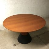 Arco wood and concrete round dining table