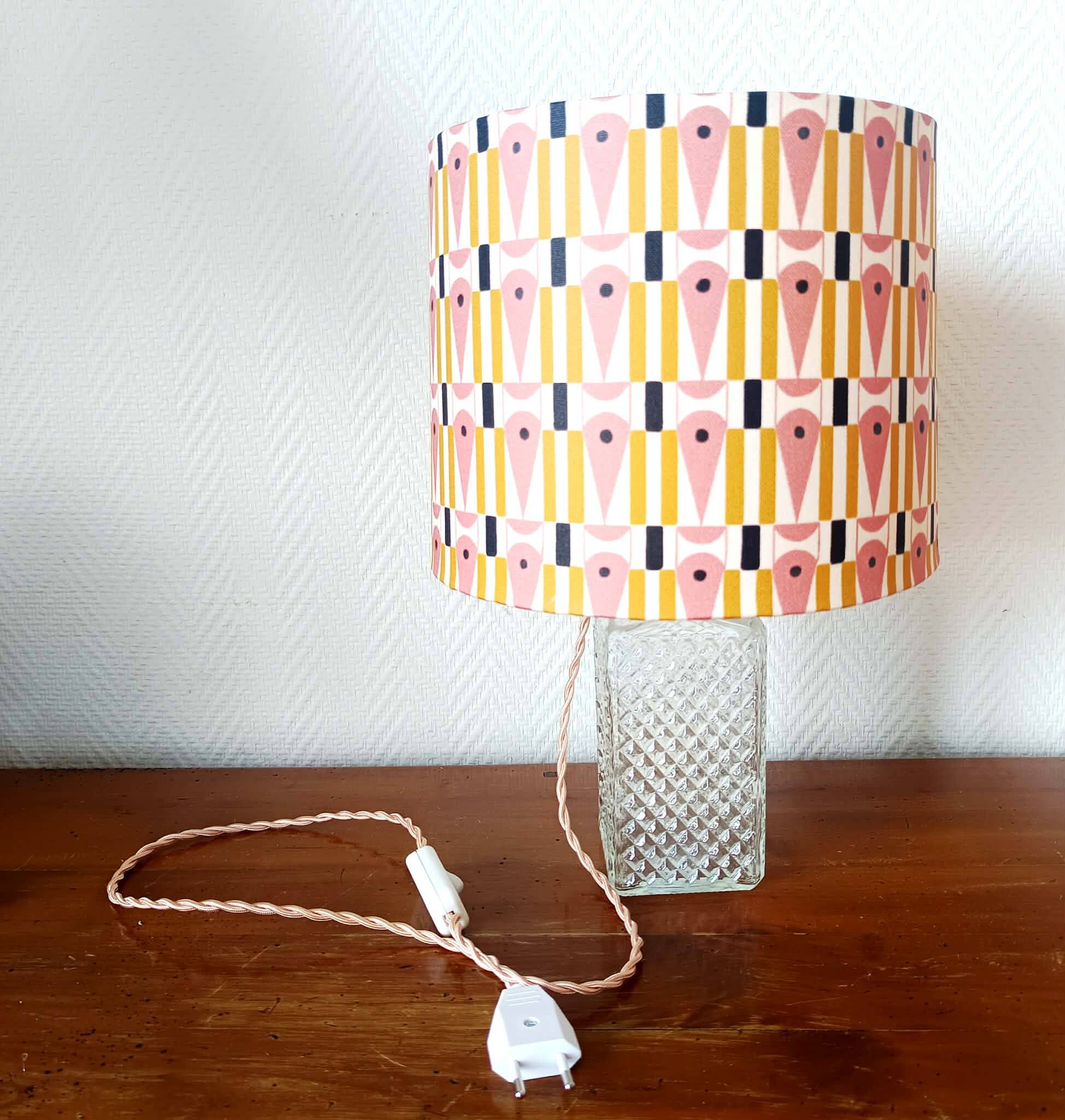 Whisky carafe lamp and abstract lampshade