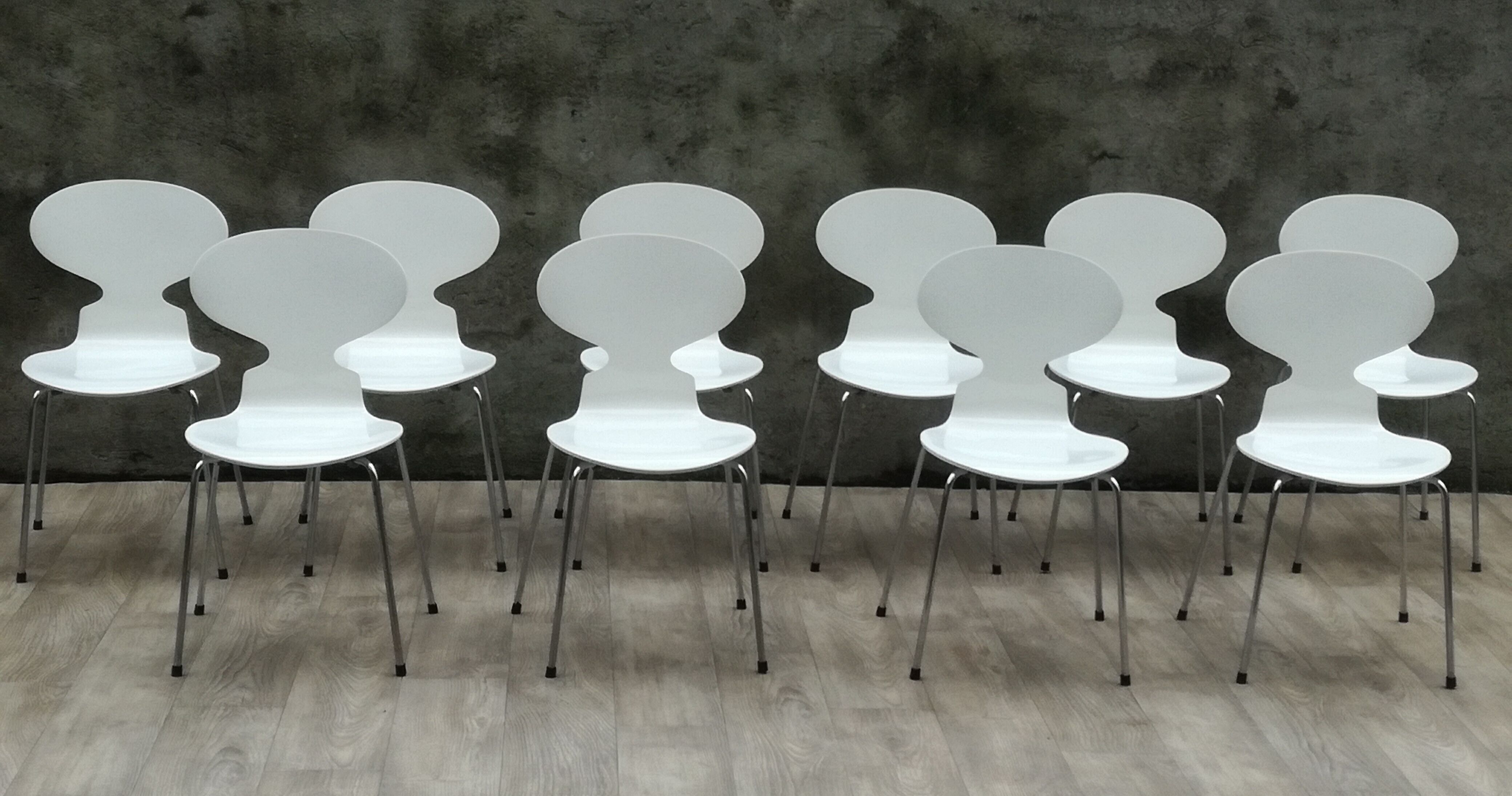 Series of 10 ant chairs by Arne Jacobsen, 1979
