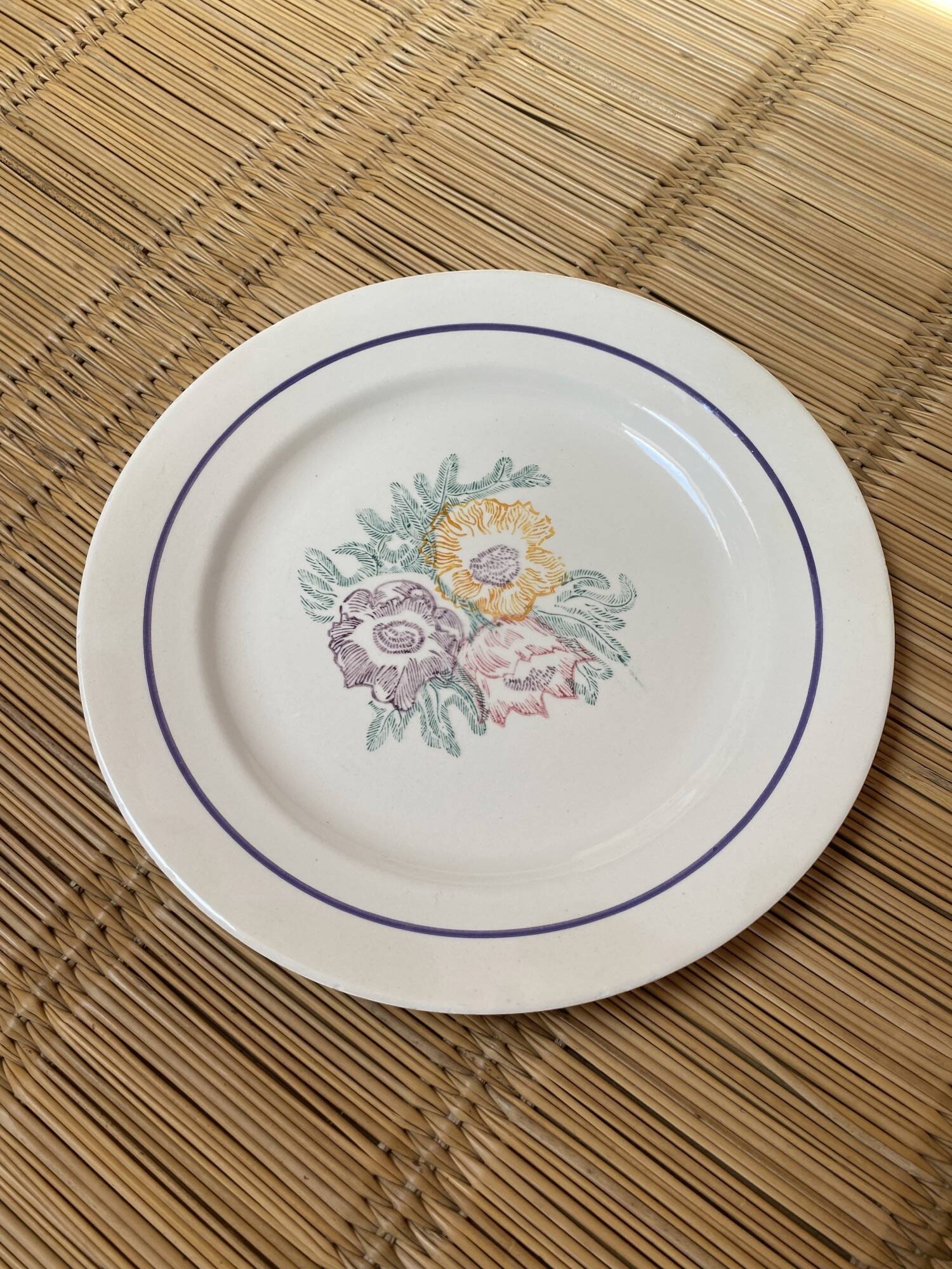 4 antique flat plates from ADP manufacture