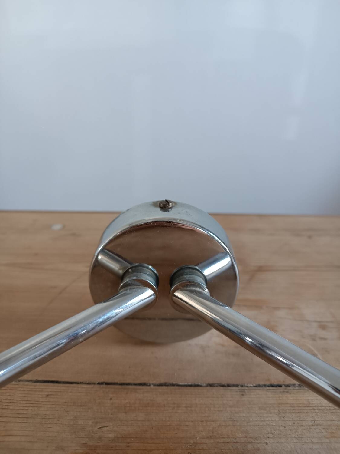 Pair of vintage wall lights in chromed metal and opaline 1970