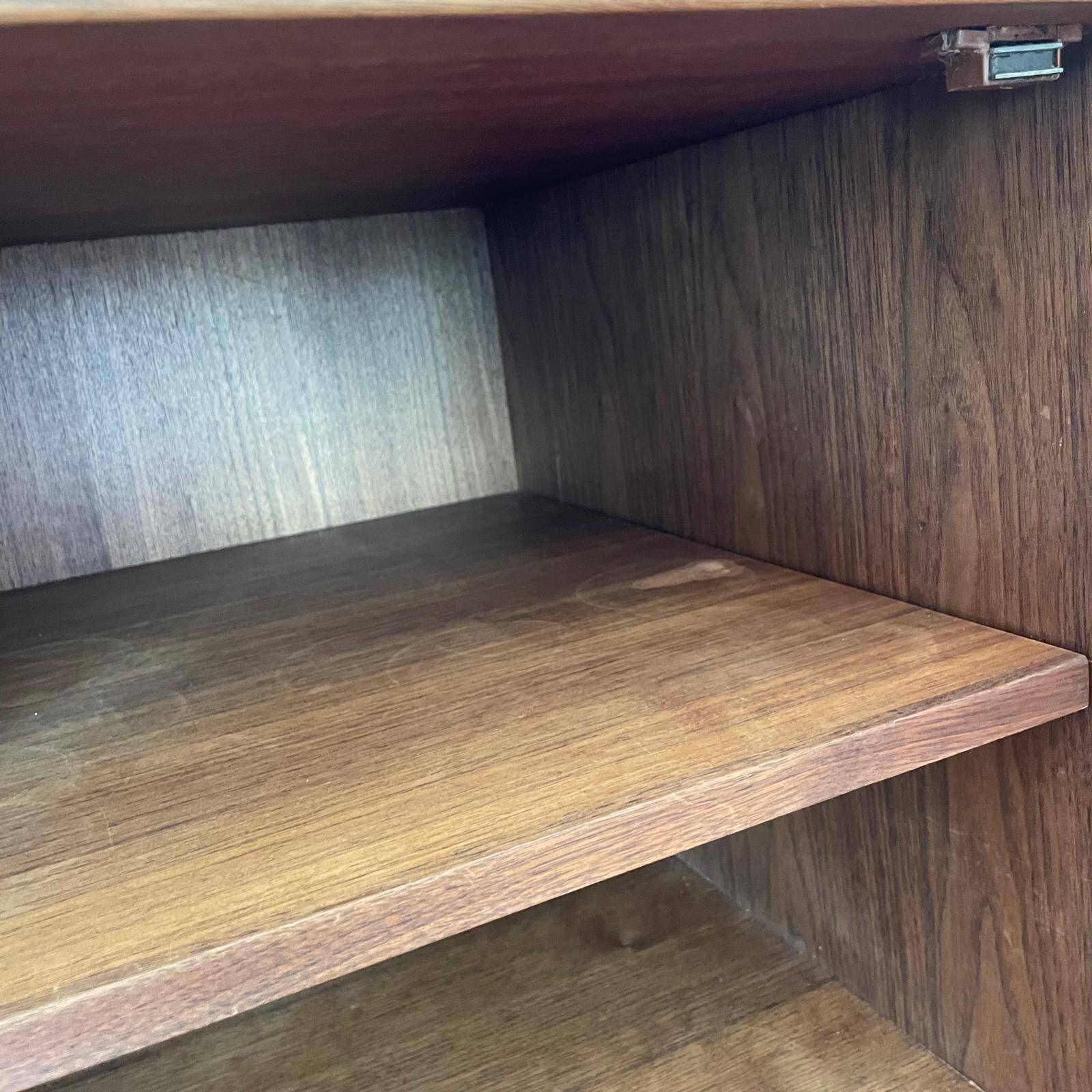 Scandinavian buffet by Jens Risom from the 1960s – walnut