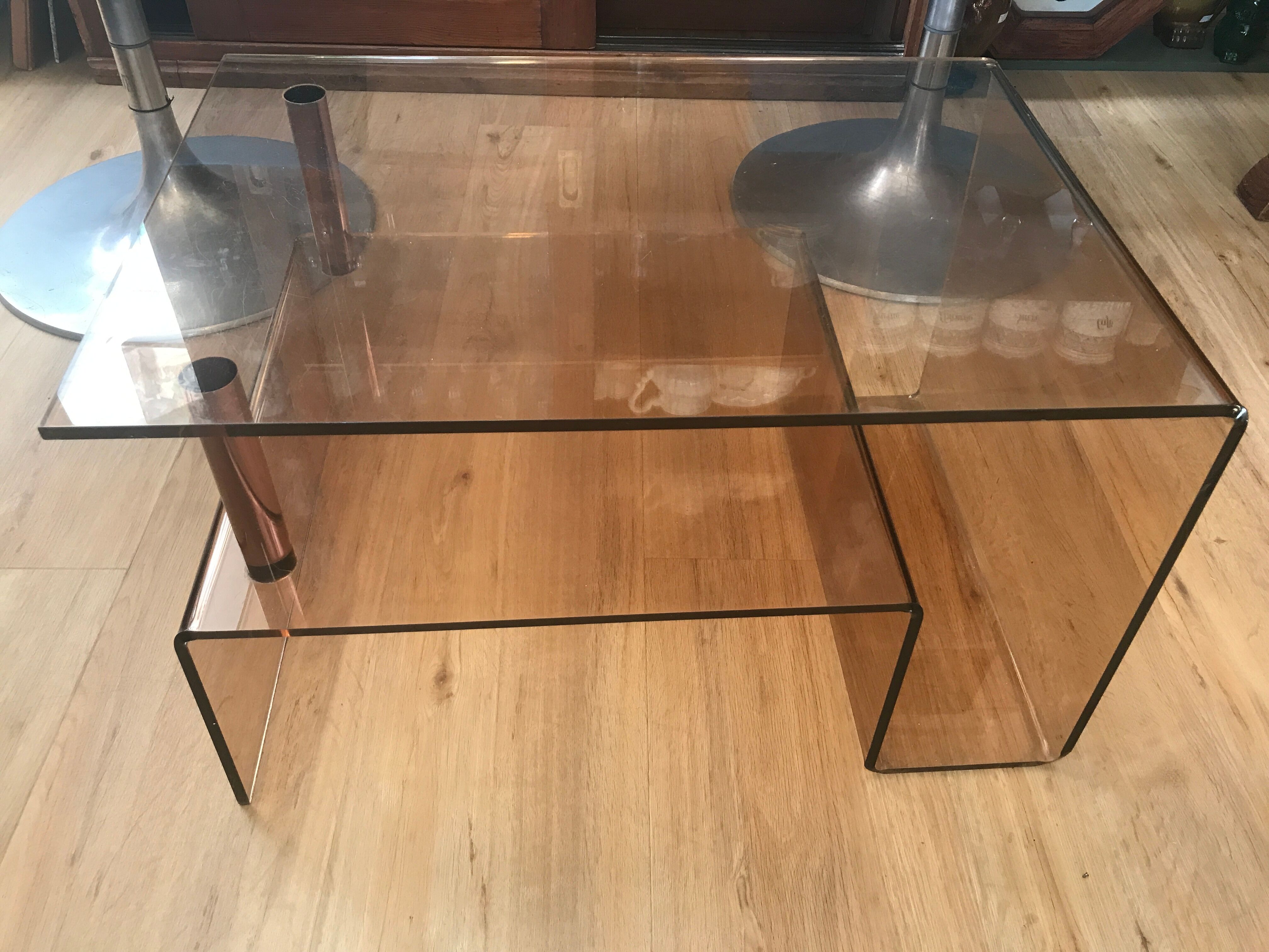Plexi coffee table