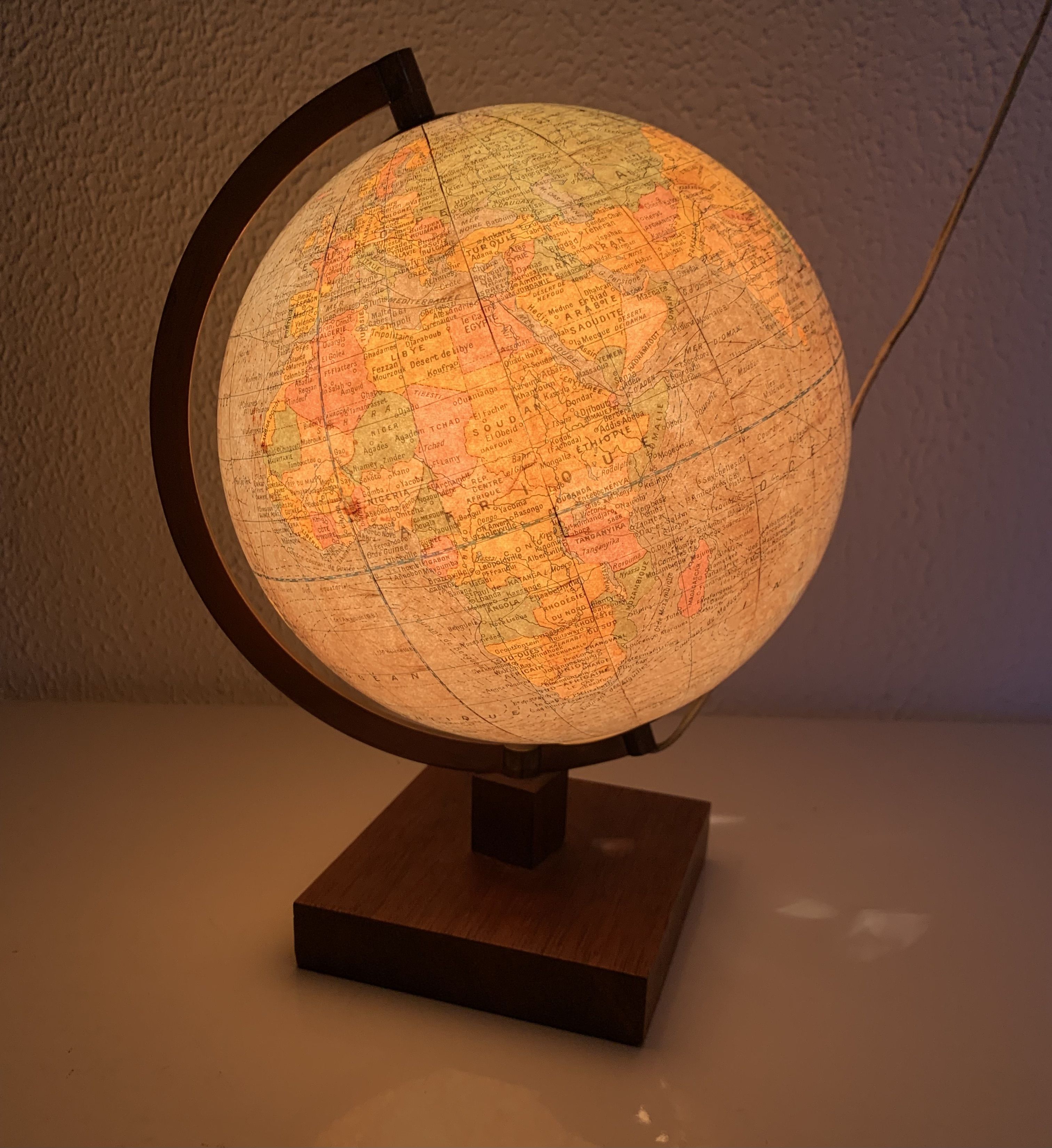 Vintage globe 1960 terrestrial Girard Barrère glass wood - 29 cm