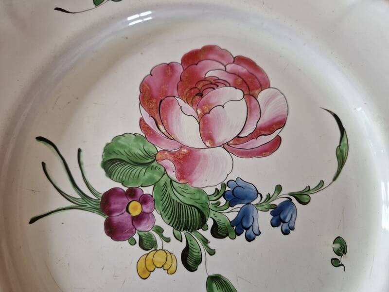 Niderviller Beyerlé faience plate - 18th century period