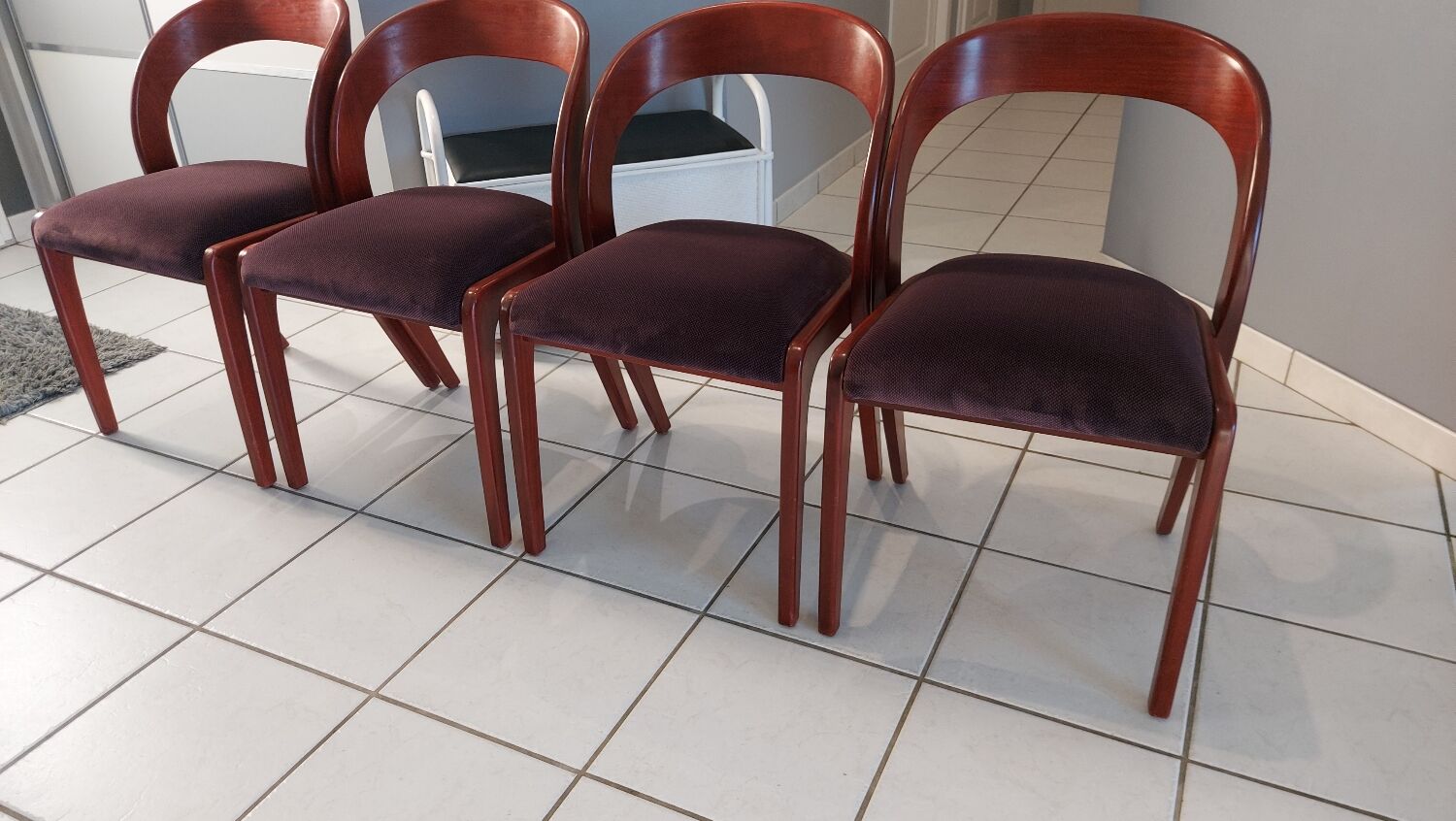 Set of 4 Gondola model chairs by Baumann vintage 1970s