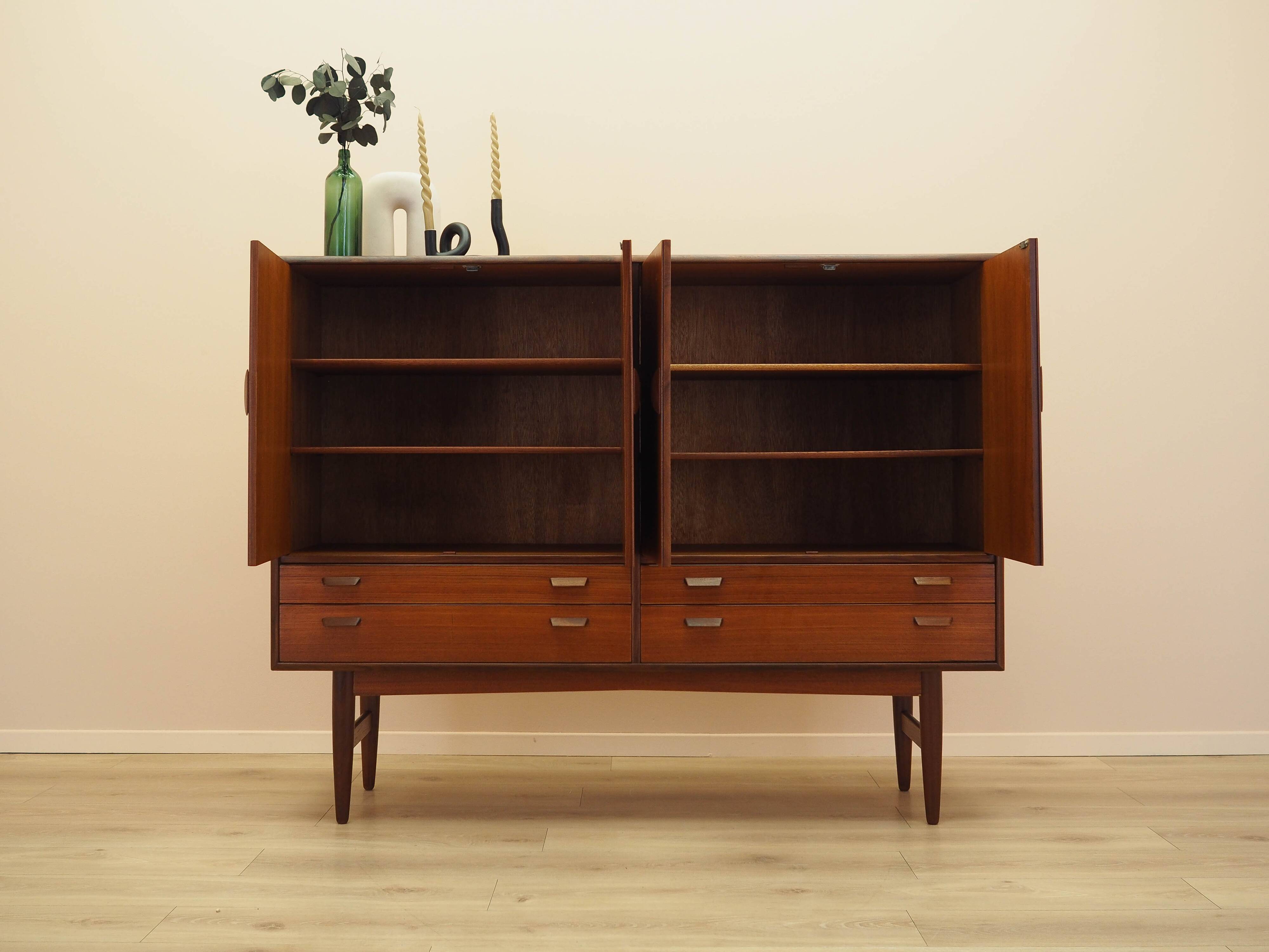 Buffet danois en teck, années 1960