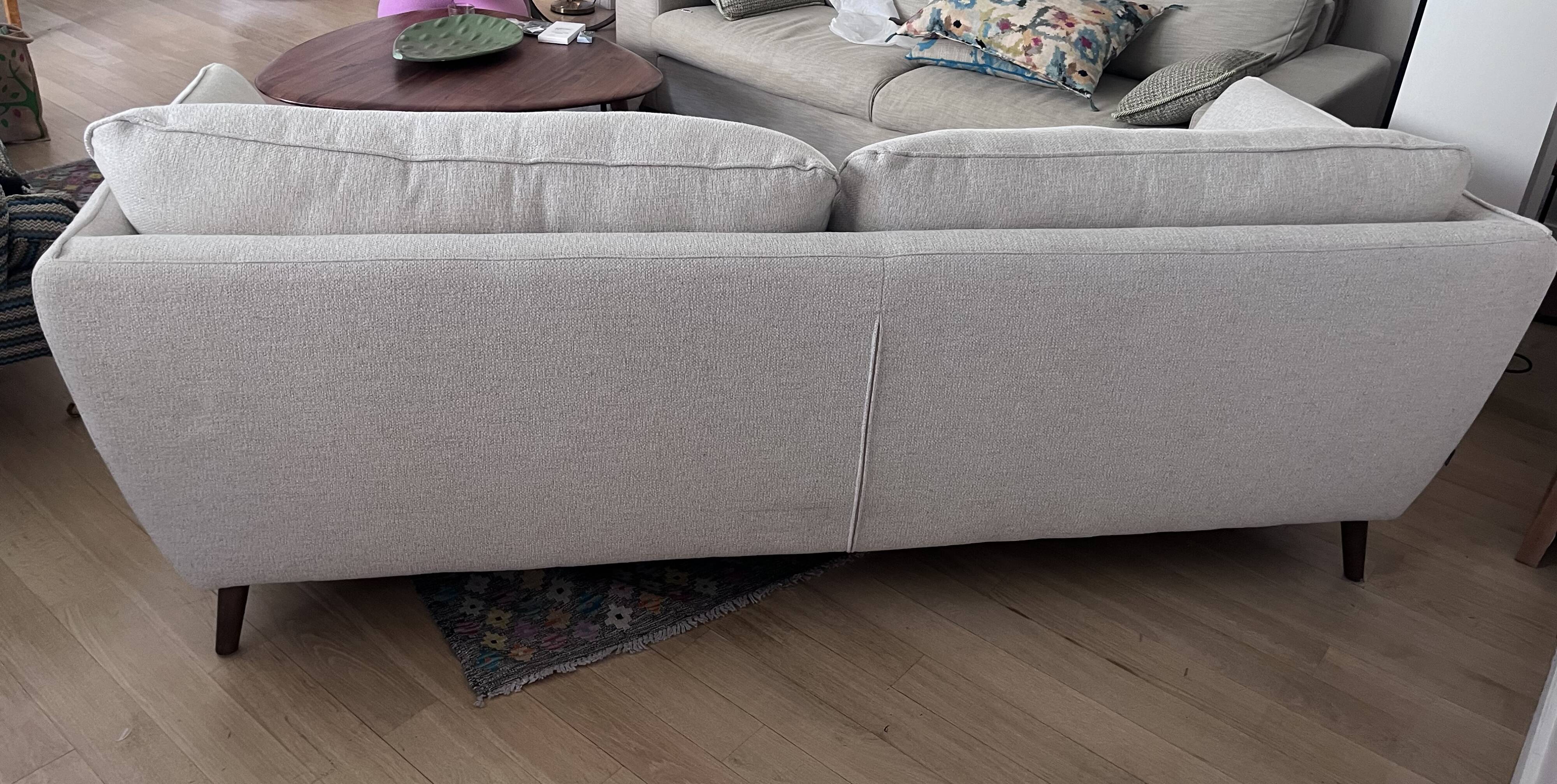 Three-seater sofa