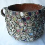 Earth pot and ancient mosaic cache