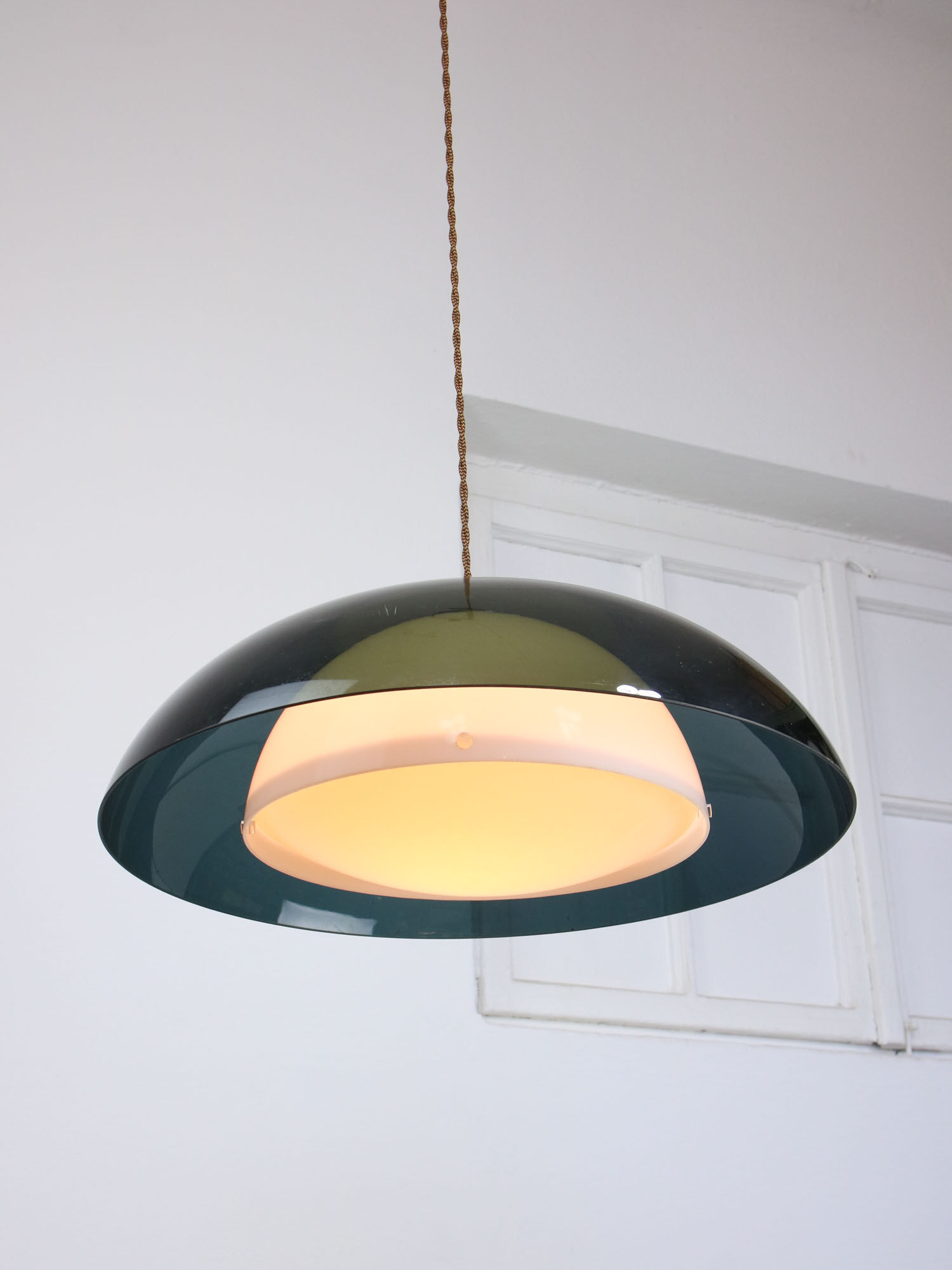 Italian green space age pendant lamp in plexiglass, 70s