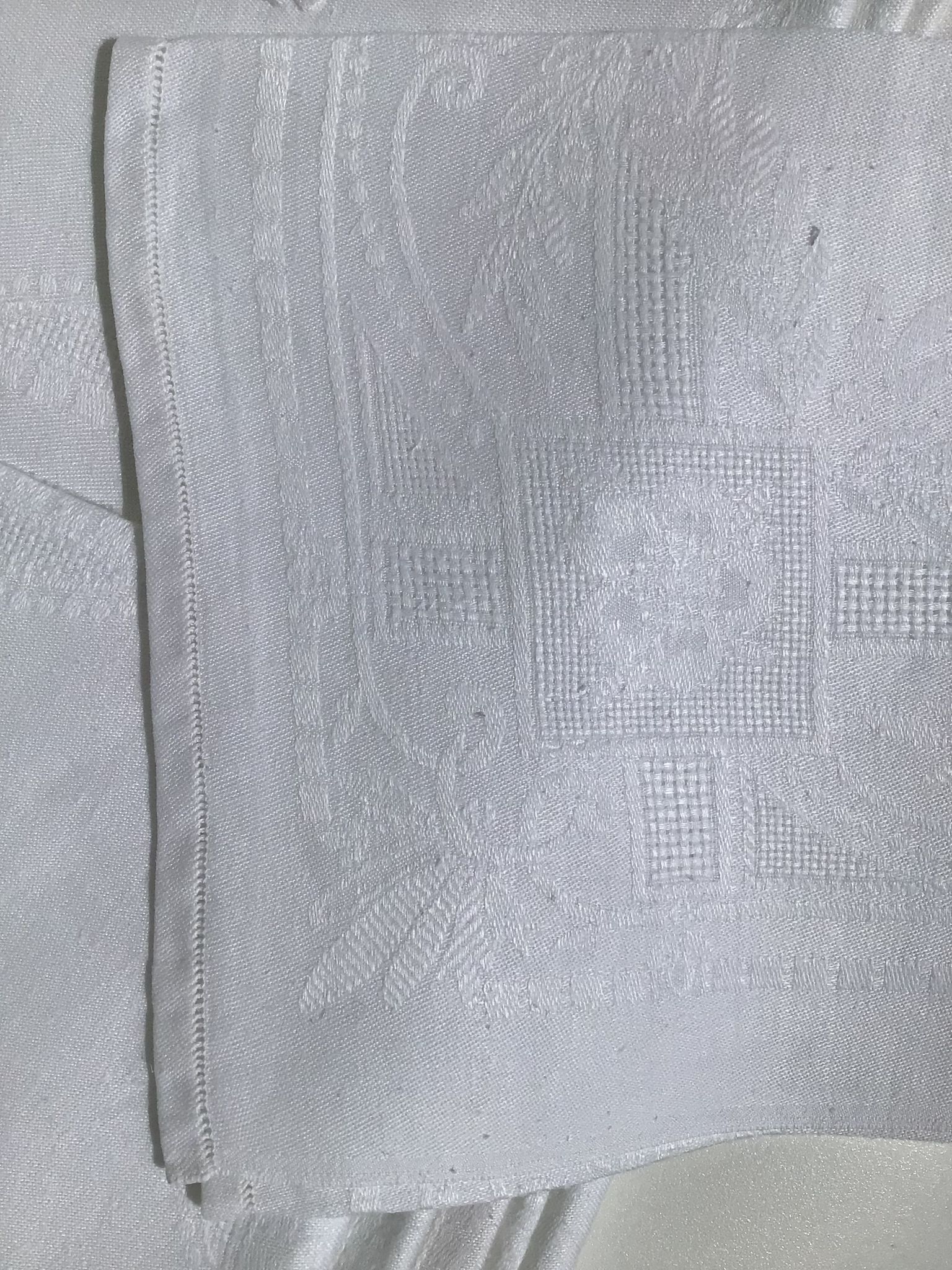 11 square napkins GC floral damask with cutwork